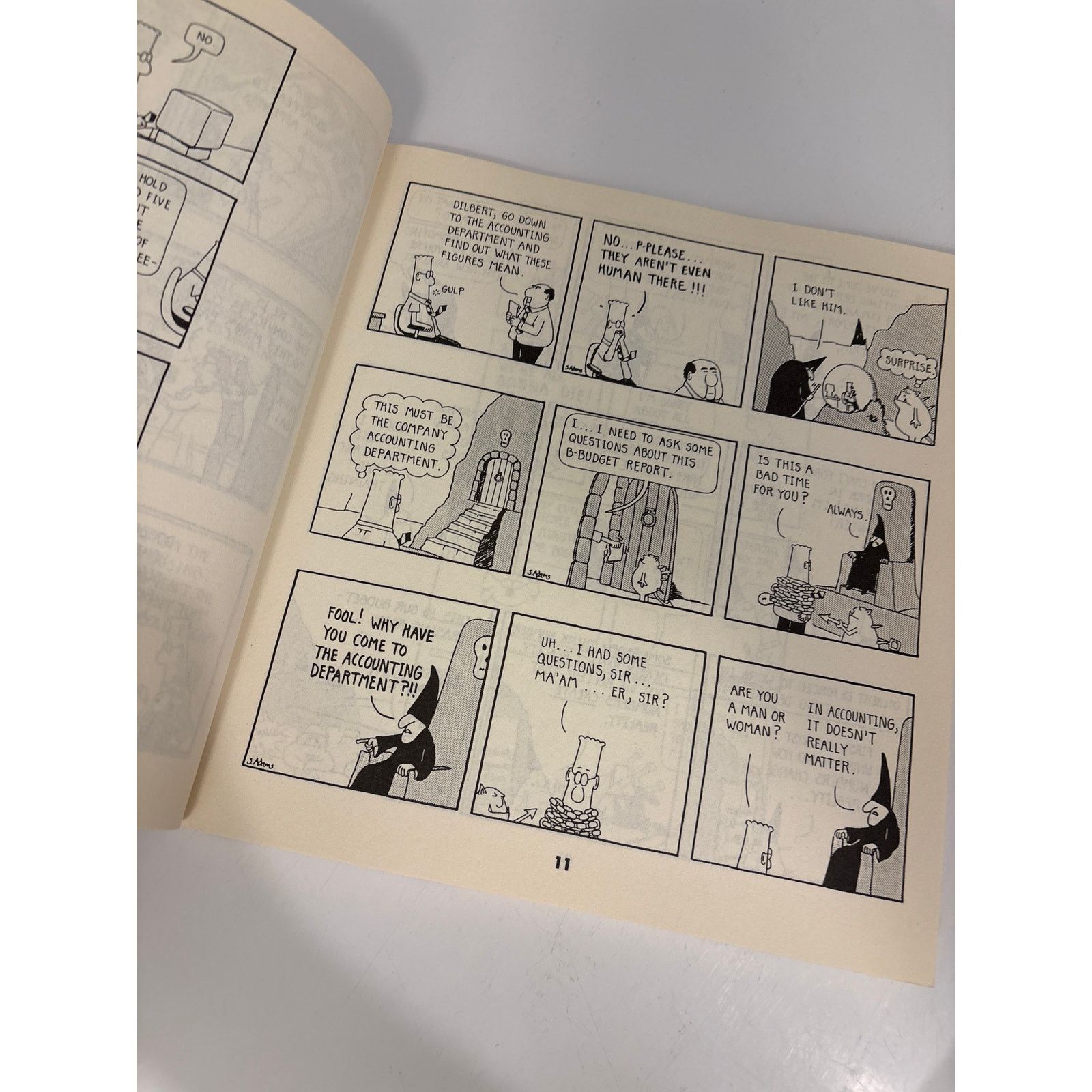 Other Bring me the head of Willie, the mail boy Dilbert book Size ONE SIZE - 4 Thumbnail
