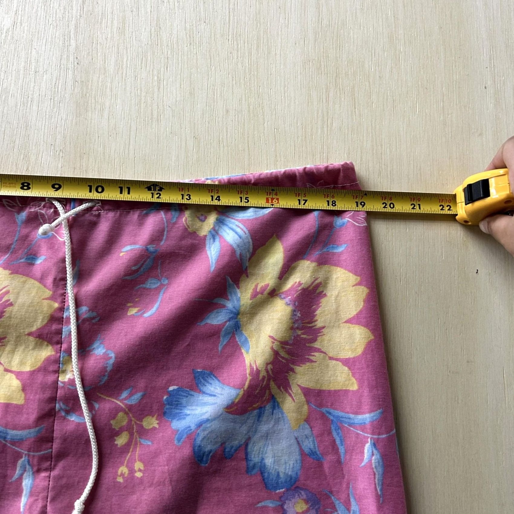 Vintage Vintage Floral Board Shorts Mens Large Pink Elastic Waist Drawstring Lounge Size US 31 - 2 Thumbnail