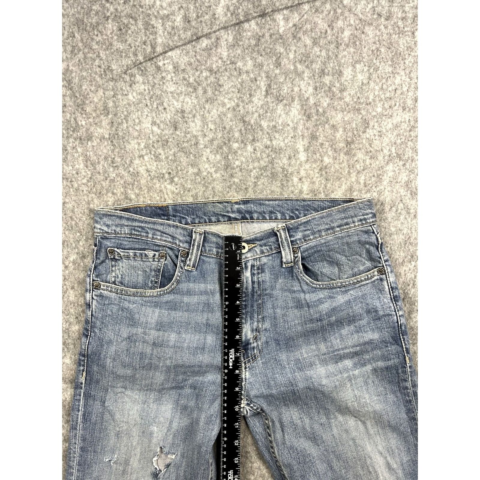 Levi's VINTAGE Levi's 511 Jeans Slim Fit 33x34 Men Denim Distressed 5-Pocket Blue Regular Rise Mid 10-12in Classic City Boots Size US 33 - 6 Thumbnail