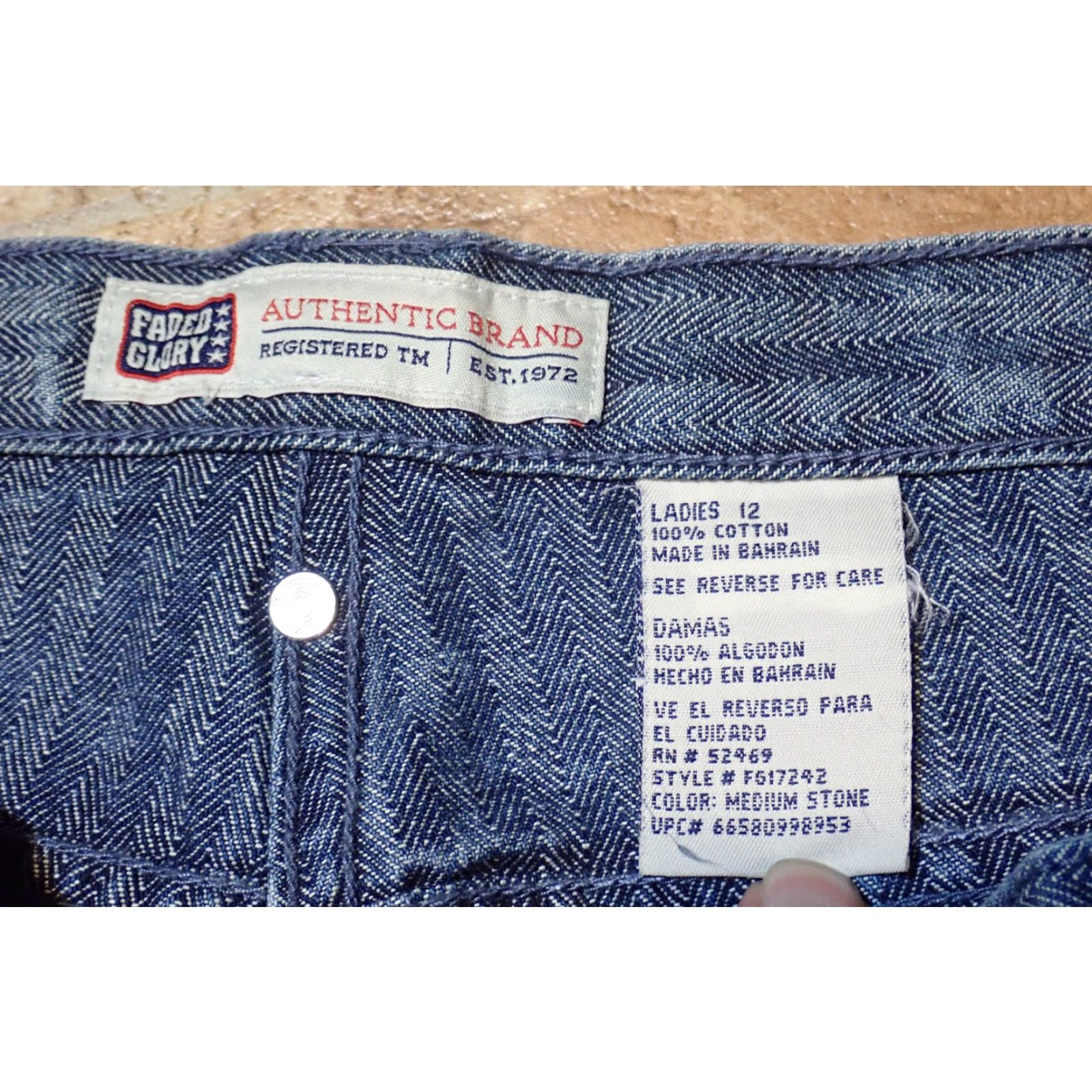 Faded Glory VINTAGE Faded Glory Jeans Women 12 High Rise Wide Leg Denim 35" Waist 30" Inseam 2000s Y2K Hipster Punk Shorts? Size 34" / US 12 / IT 48 - 3 Thumbnail