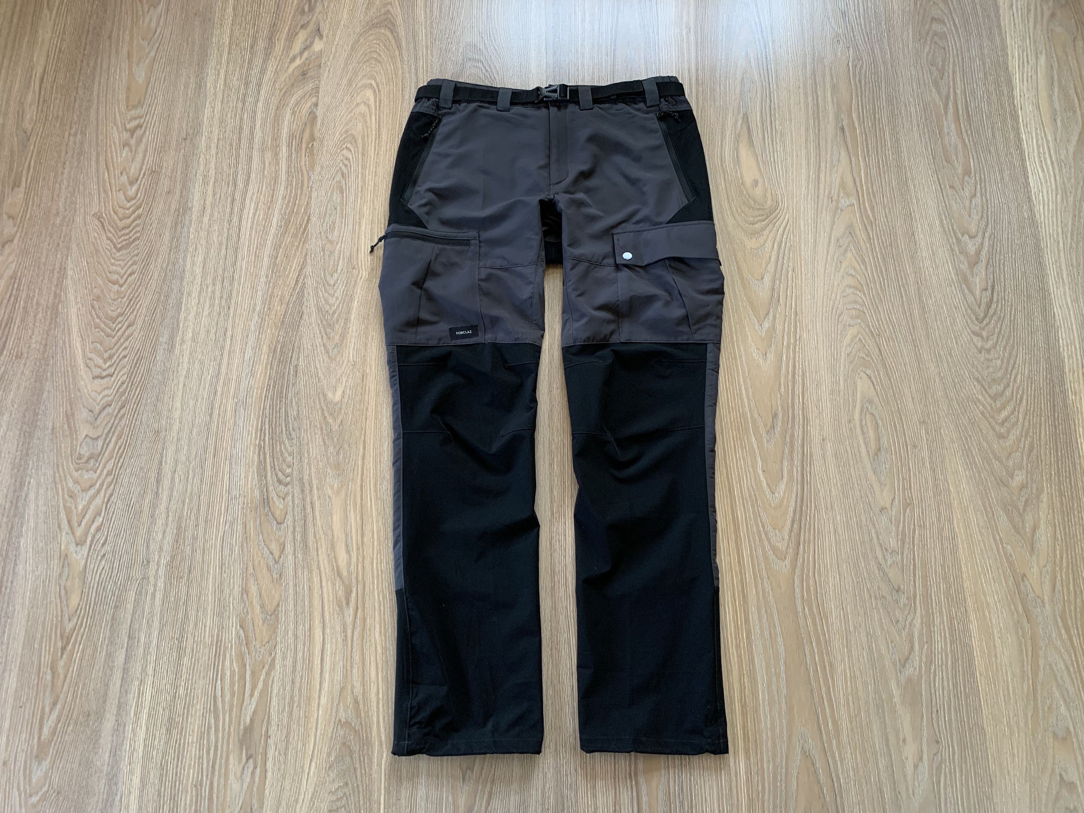 Other Forclaz Decathlon Trekking Transformer Trousers Shorts Size US 34 / EU 50 - 1 Thumbnail