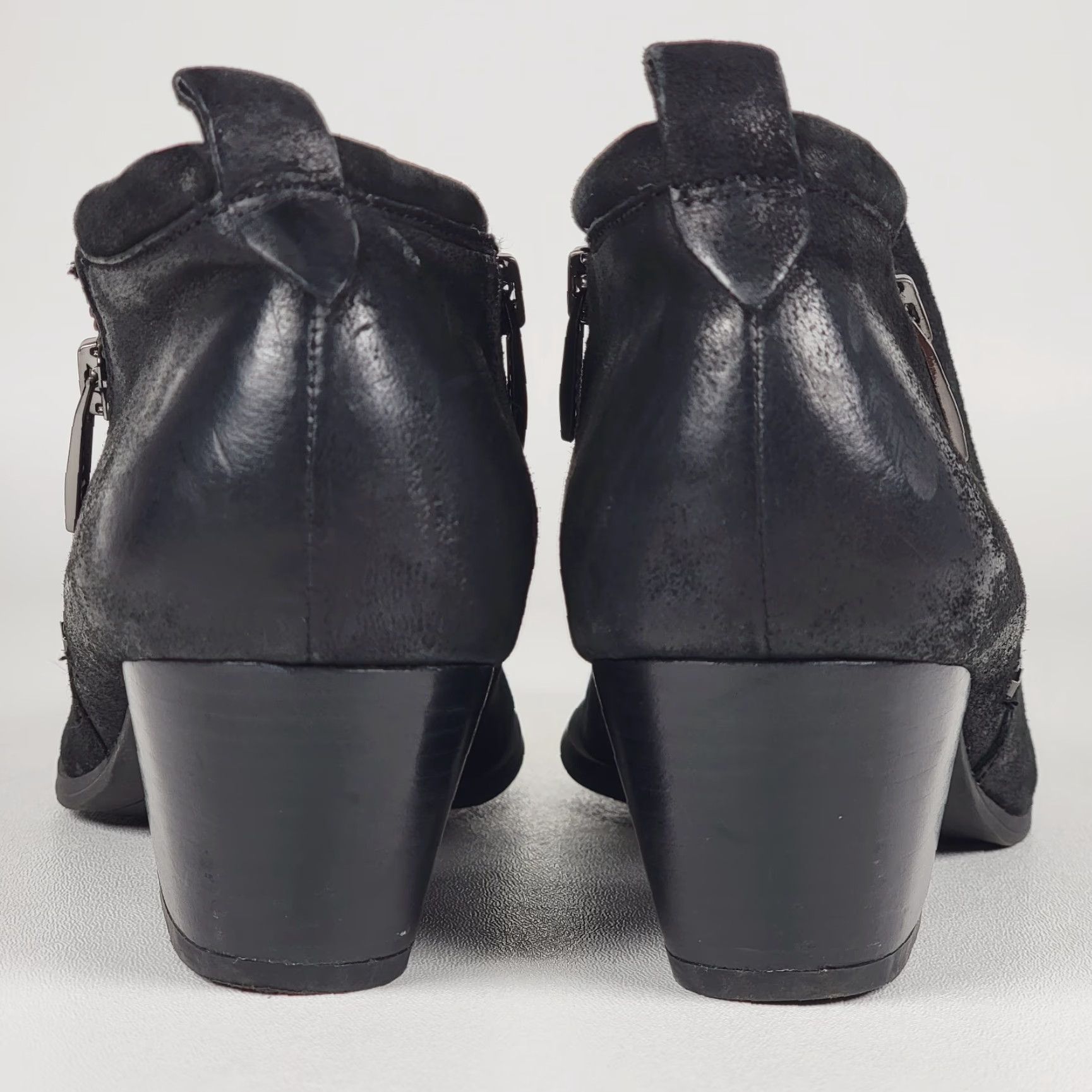 Franco Sarto Franco Sarto Granite Black Booties Women 9 M Block Heel Ankle Bootie Leather Rubber Zip Solid Black Fall Winter Spring Women Size US 9 / IT 39 - 5 Thumbnail