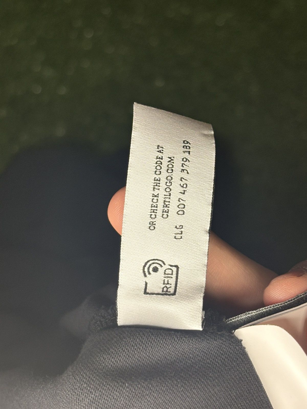 Off-White Offwhite hands over arrows tee black/white Size US S / EU 44-46 / 1 - 16 Thumbnail