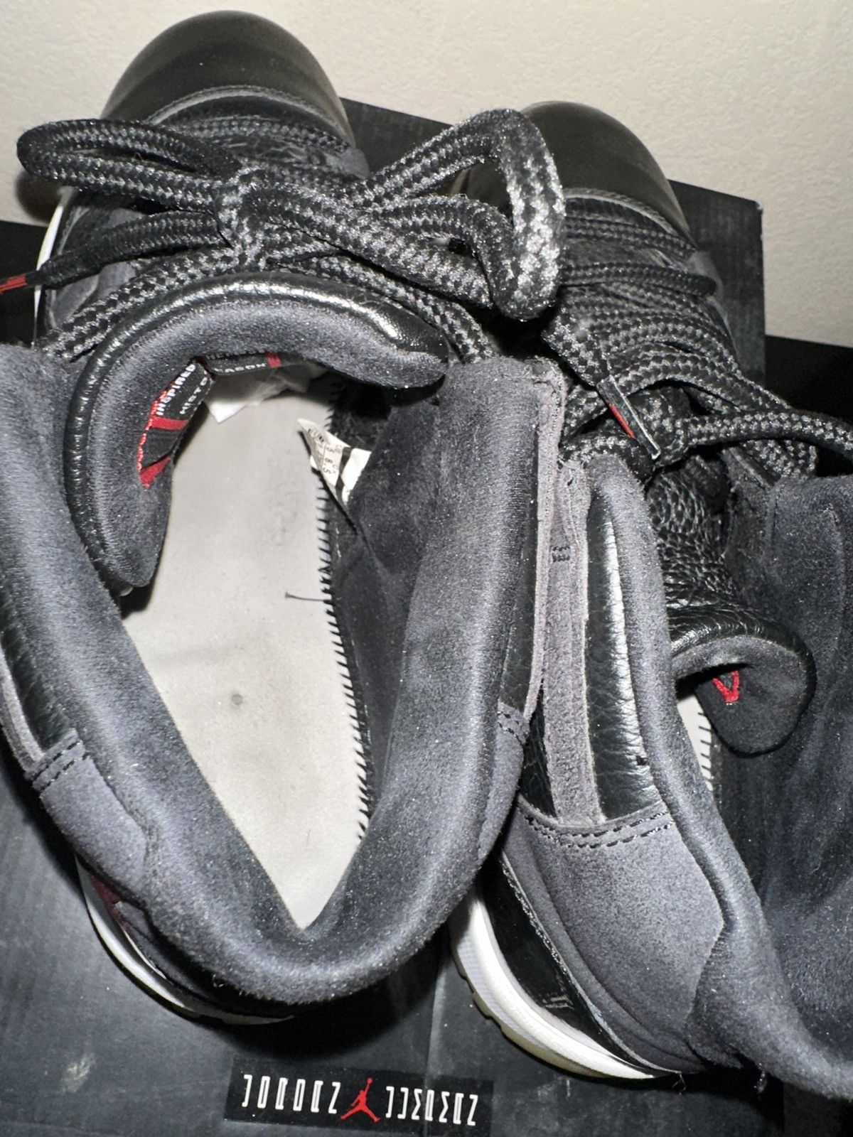 Jordan Brand Jordan Infared 11s Size 9.5 Size US 9.5 / EU 42-43 - 2 Thumbnail