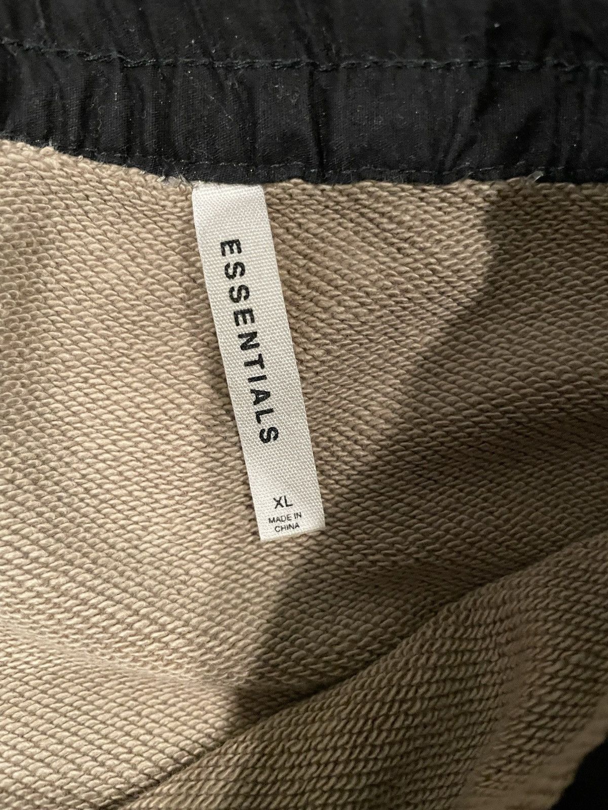 FOG × Fear of God Sz XL FOG Essentials Dessert Taupe Sweatpants Size US 36 / EU 52 - 3 Thumbnail