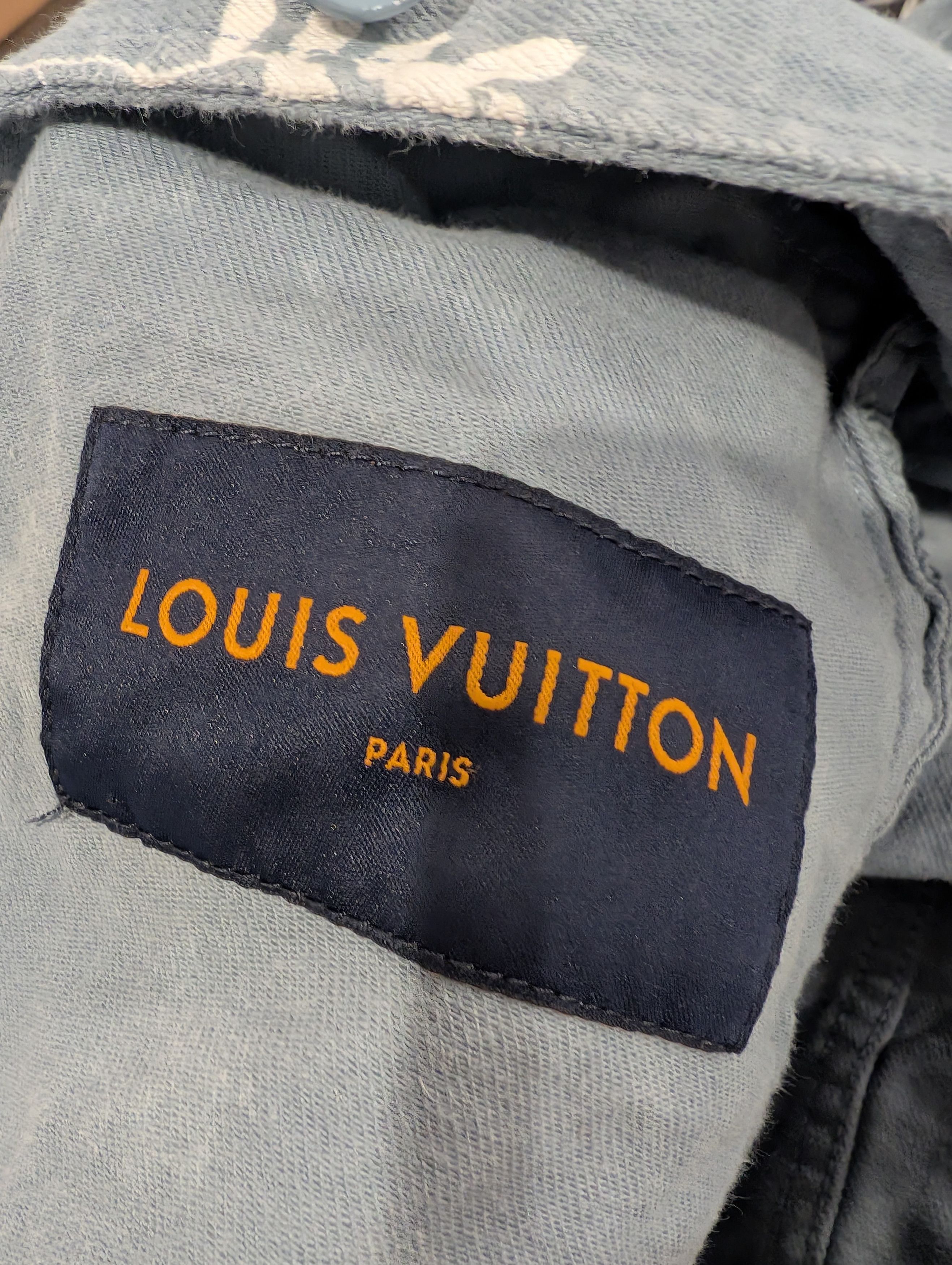 Louis Vuitton Louis Vuitton blue leaf monogram flower jacket Size US M / EU 48-50 / 2 - 4 Thumbnail