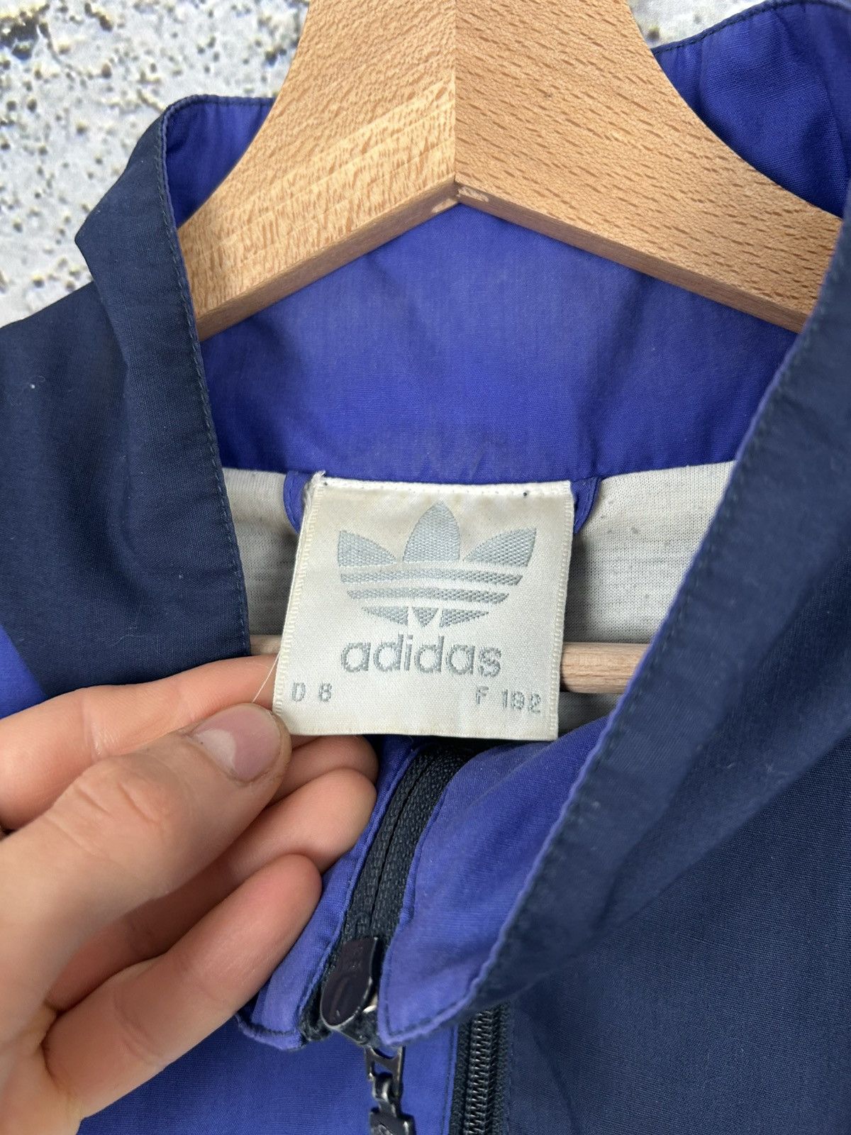 Adidas Vintage Adidas 90s Sportswear Light Jacket Football Hype Rap Size US L / EU 52-54 / 3 - 5 Thumbnail