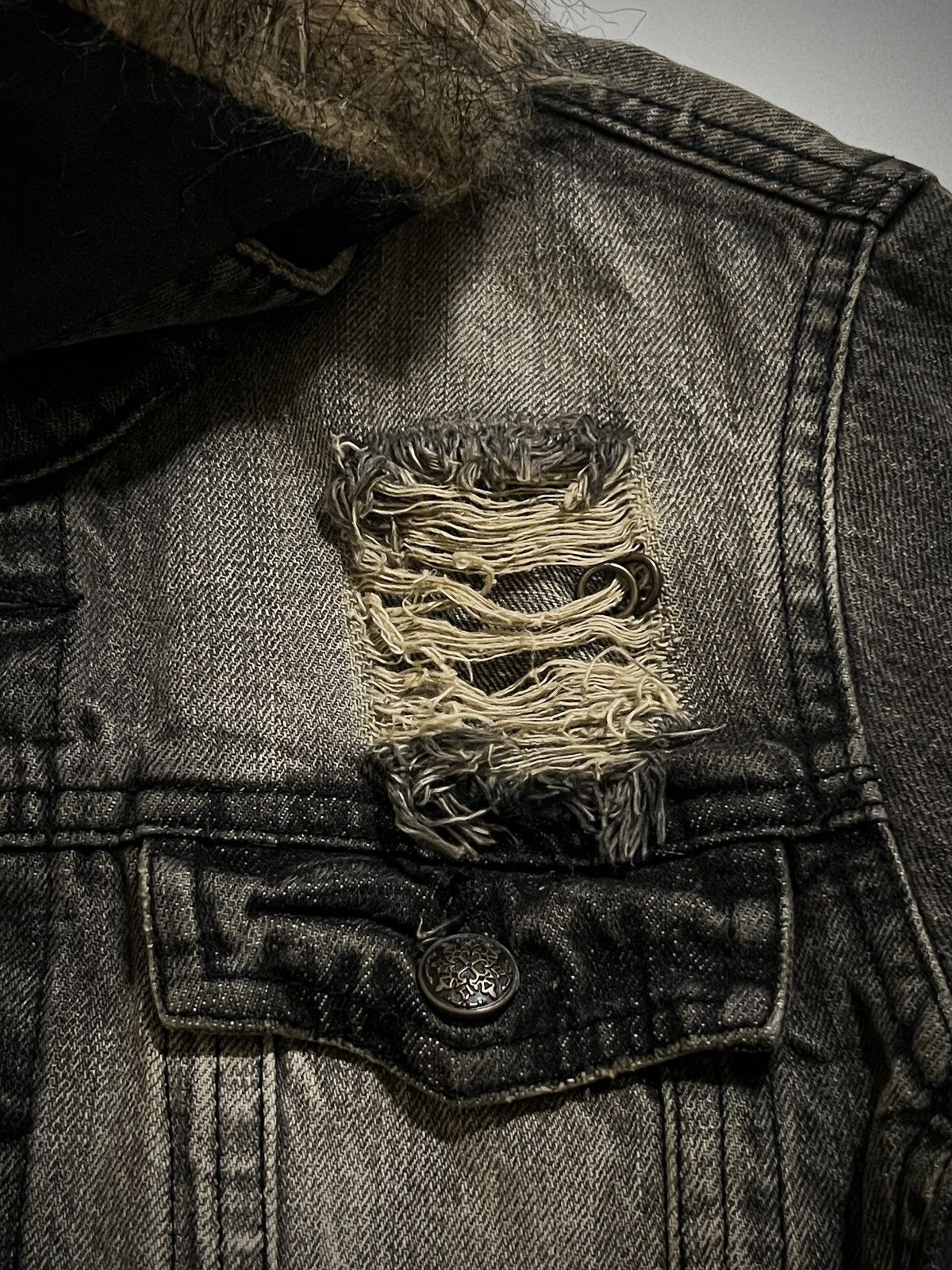 Japanese Brand Midas Archive Distressed Fur Jacket VKei Y2K Custom Rings Size US M / EU 48-50 / 2 - 7 Thumbnail
