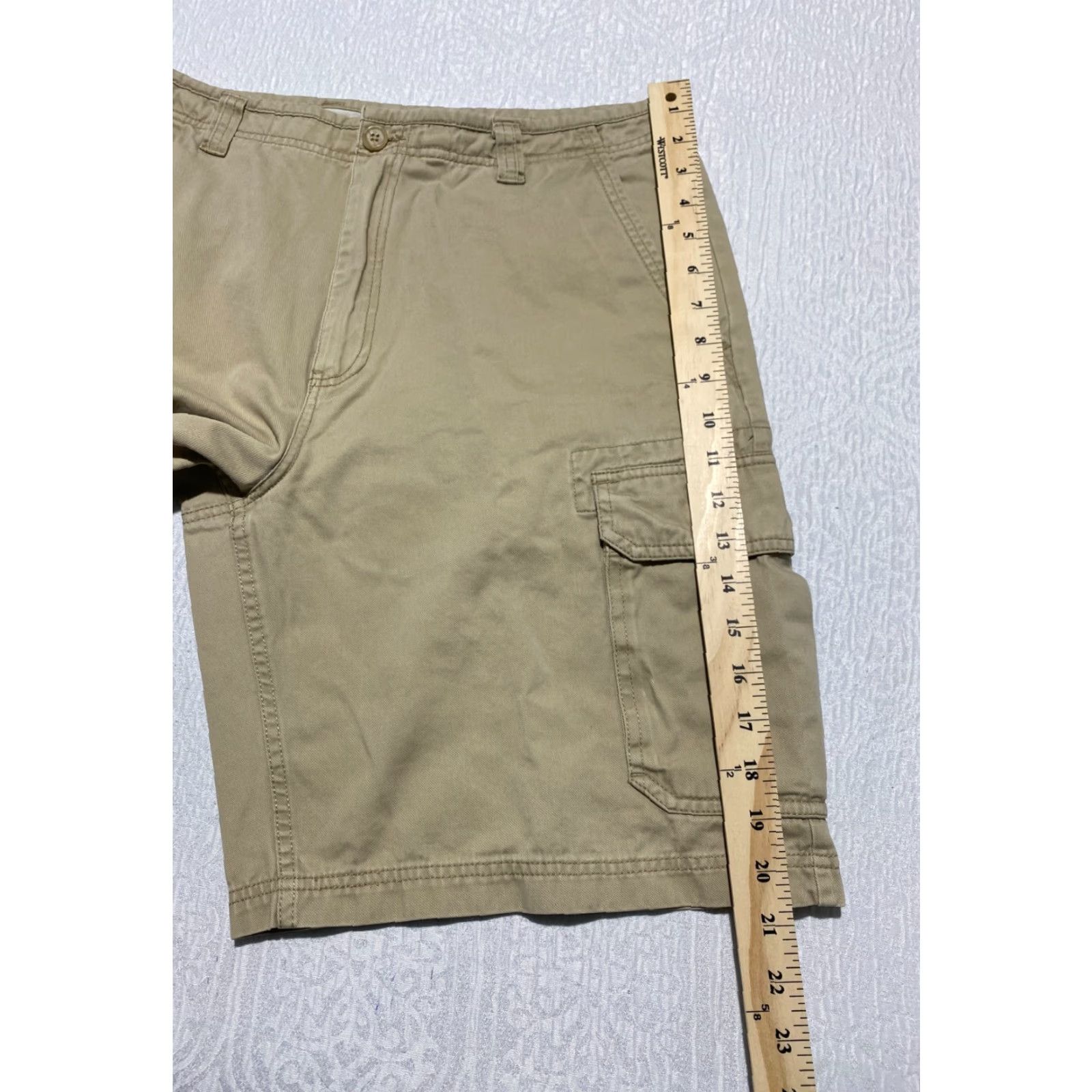 Vintage Falls Creek Cargo Shorts Men's Size 34 Beige Canvas 10 In Inseam Pockets Casual Workwear Mens Size US 34 / EU 50 - 7 Thumbnail