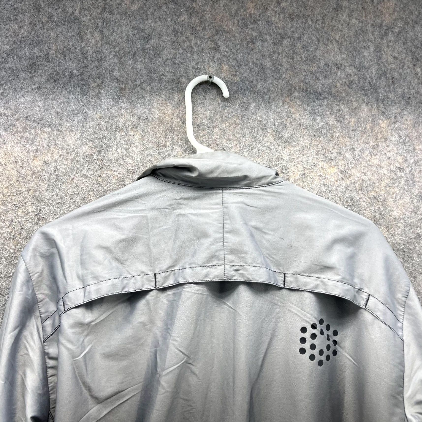 Puma PUMA Jacket Men Medium Adult Gray Full Zip Polyester Bomber Windbreaker Nylon Jacket Windbreaker Full Zip Logo Modern Casual Weather Resistant Mens Size US M / EU 48-50 / 2 - 2 Thumbnail
