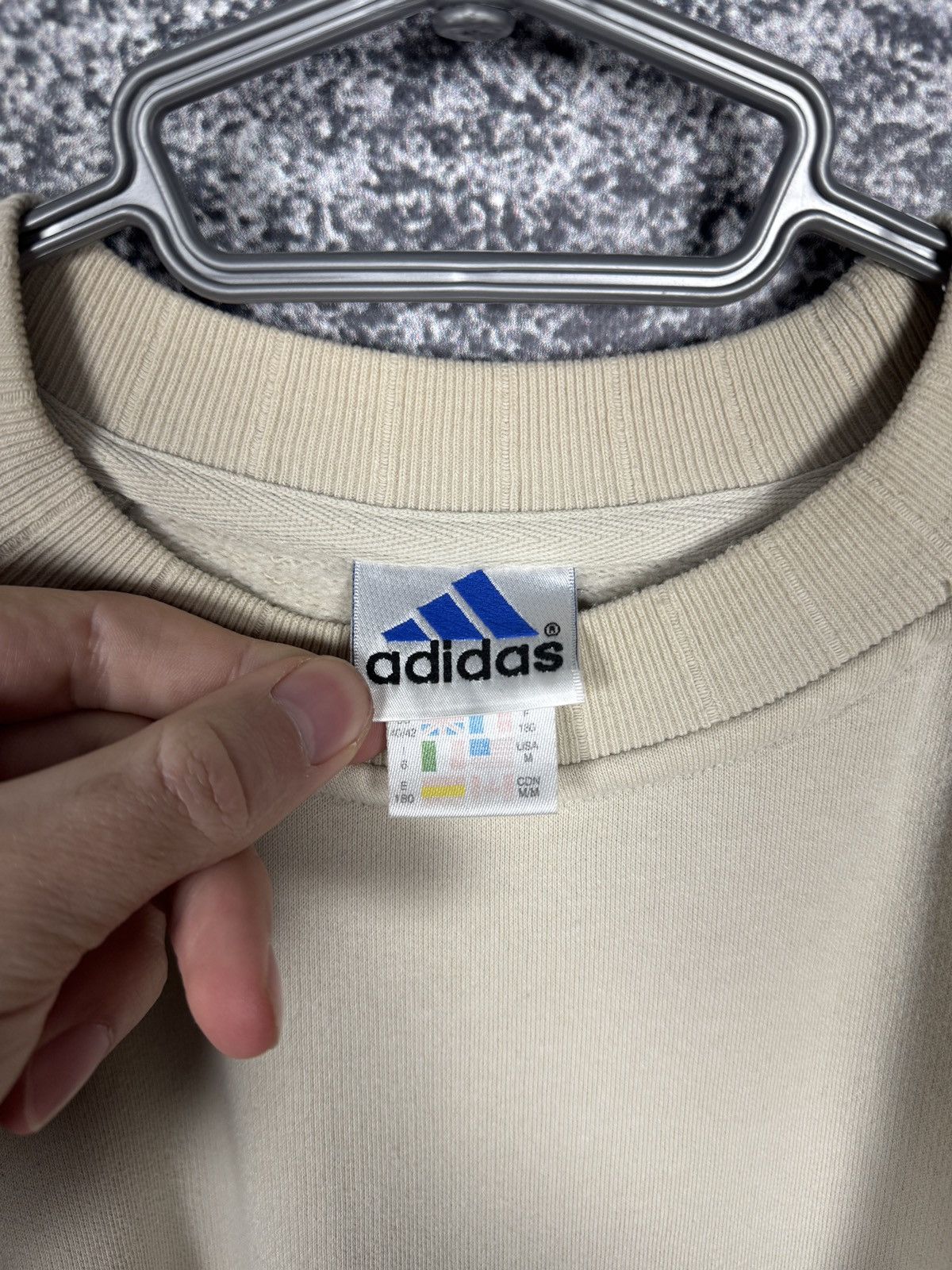 Adidas Adidas Vintage 90s Sweatshirt Big Embroidered Logo Size M Size US M / EU 48-50 / 2 - 7 Thumbnail