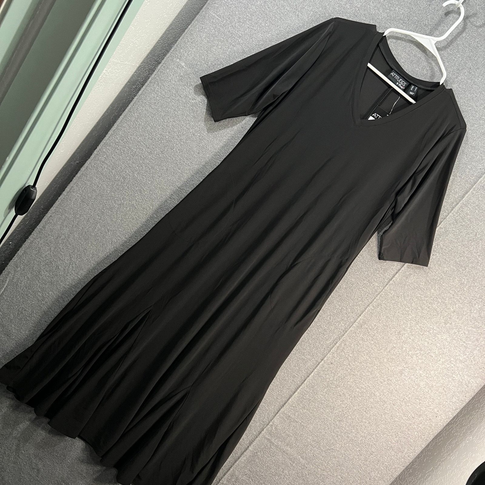 Other Attitudes by Renee Regular Como Jersey Godet Midi Dress Size M / US 6-8 / IT 42-44 - 1 Thumbnail