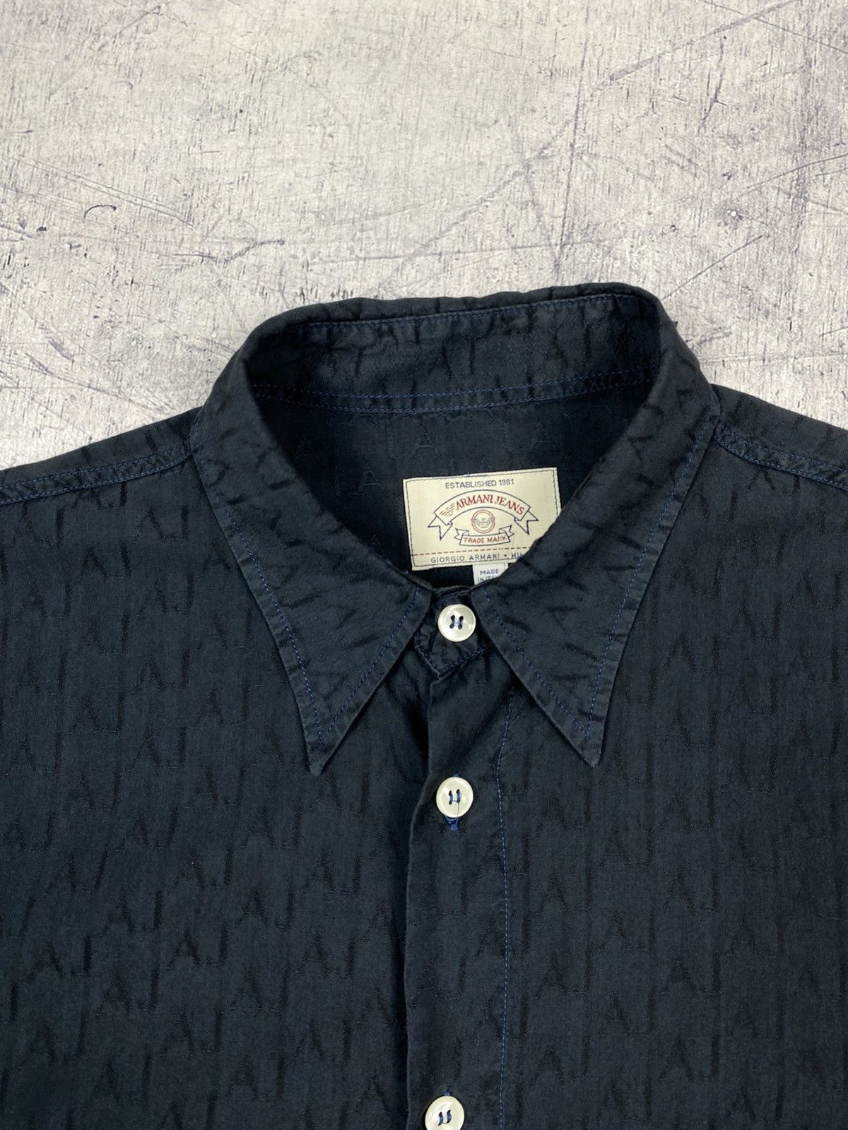 Giorgio Armani Armani Jeans Button-Up Long Sleeve Shirt Monogram Print Size US L / EU 52-54 / 3 - 5 Thumbnail