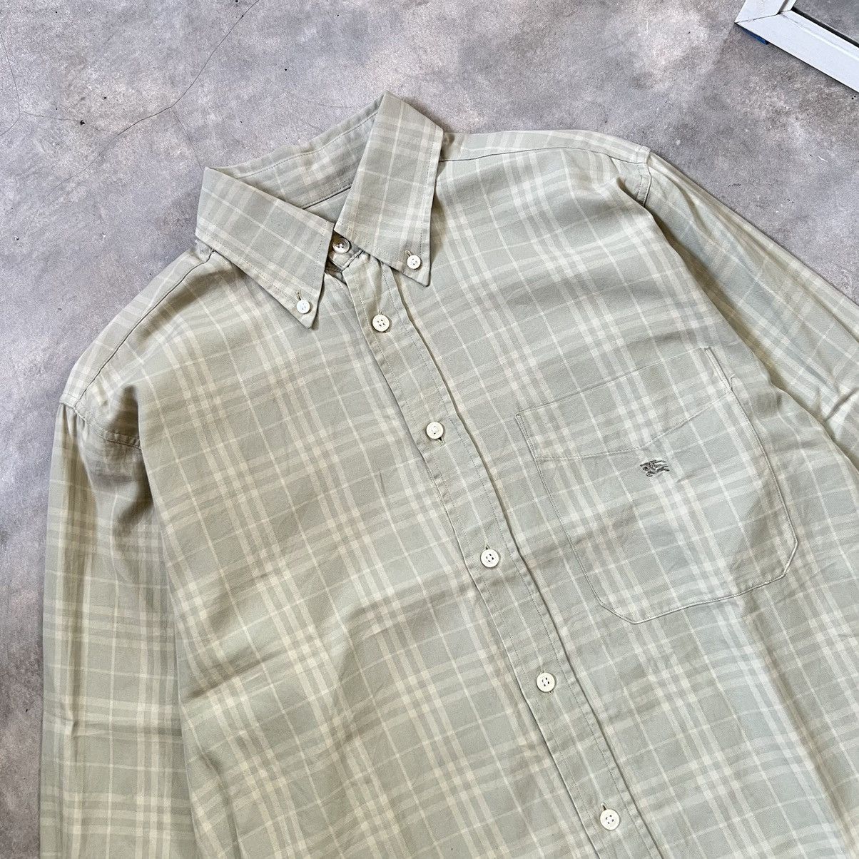 Burberry Vintage Burberry Nova check Sage Green Longsleeve Shirt Size US M / EU 48-50 / 2 - 2 Thumbnail