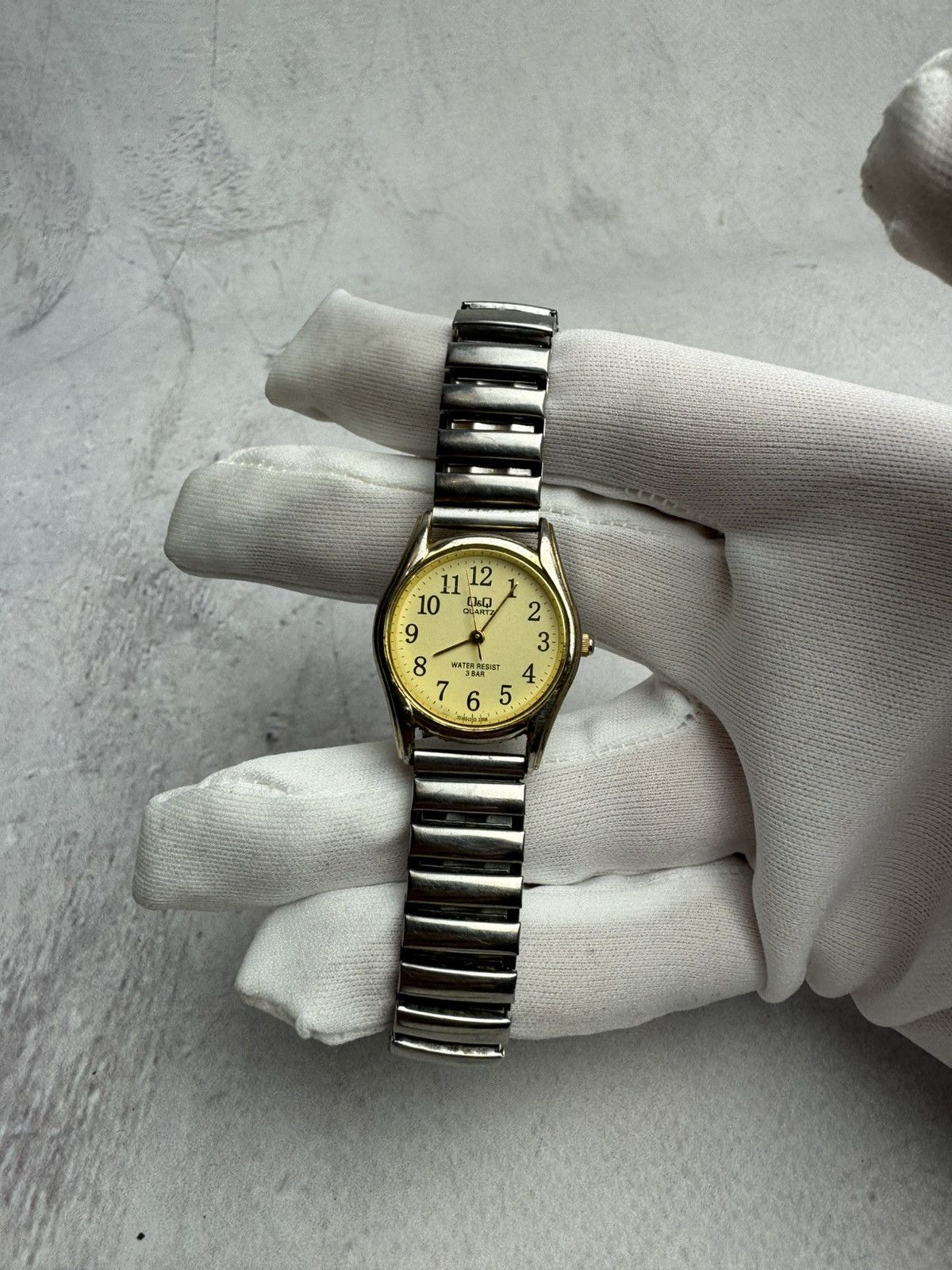 Japanese Brand Vintage Q&Q Watch men’s Size ONE SIZE - 4 Thumbnail