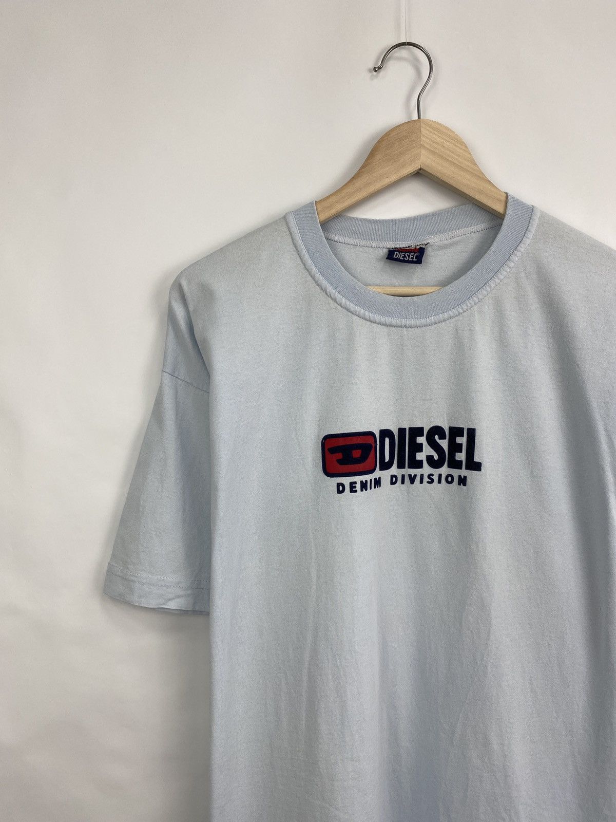 Diesel × Japanese Brand 🇺🇸 Vintage 90s Diesel Y2K Big logo T-Shirt Rare Retro Hype Size US XL / EU 56 / 4 - 2 Thumbnail