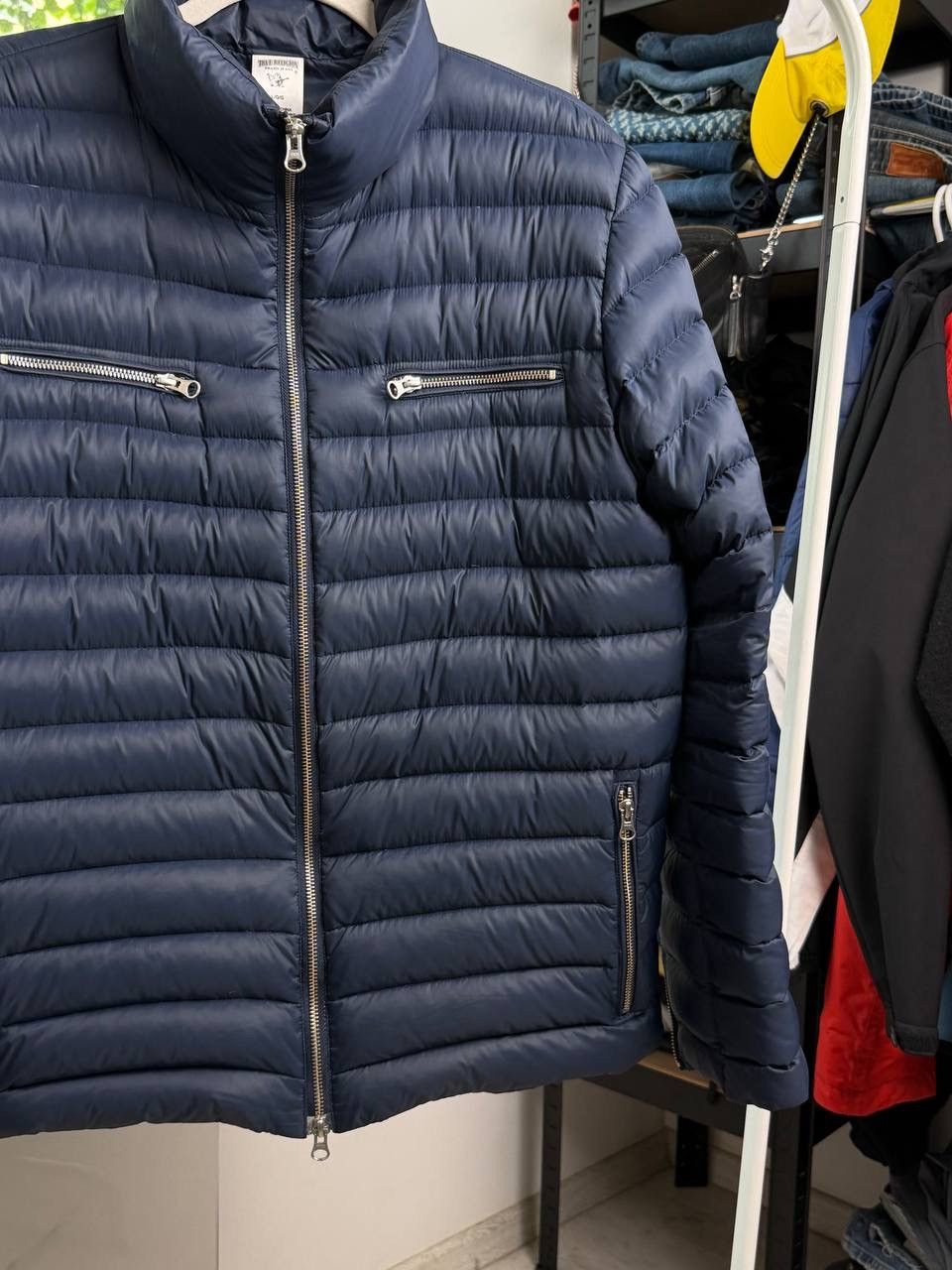 True Religion True Religion Lightweight Puffer Jacket Navy Blue - Size L Size US L / EU 52-54 / 3 - 3 Thumbnail