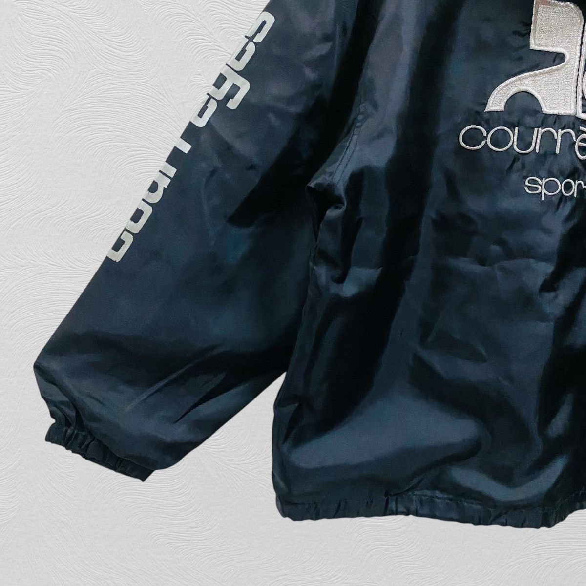 Courreges Vintage courreges sport hoddie lighjacket big logo Size US XL / EU 56 / 4 - 4 Thumbnail