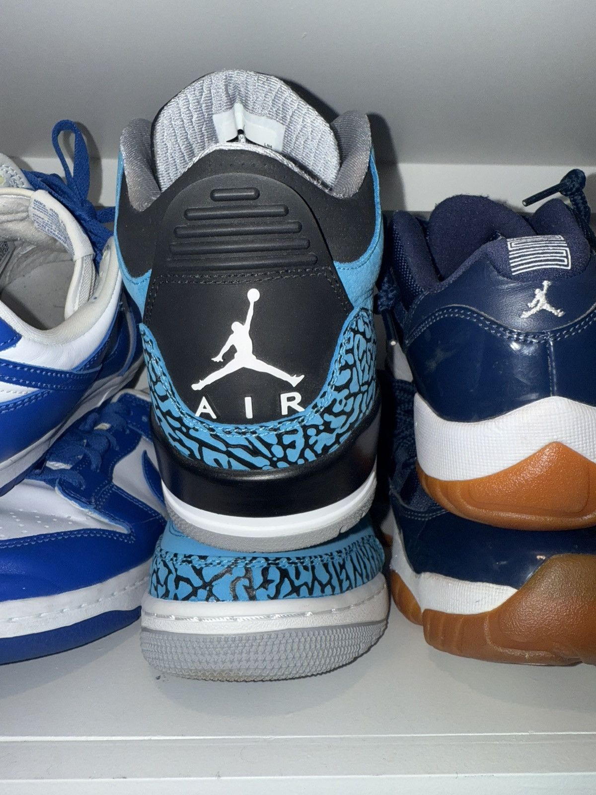 Jordan Brand Retro 3 Powder Blue Size US 8.5 / EU 41-42 - 6 Thumbnail