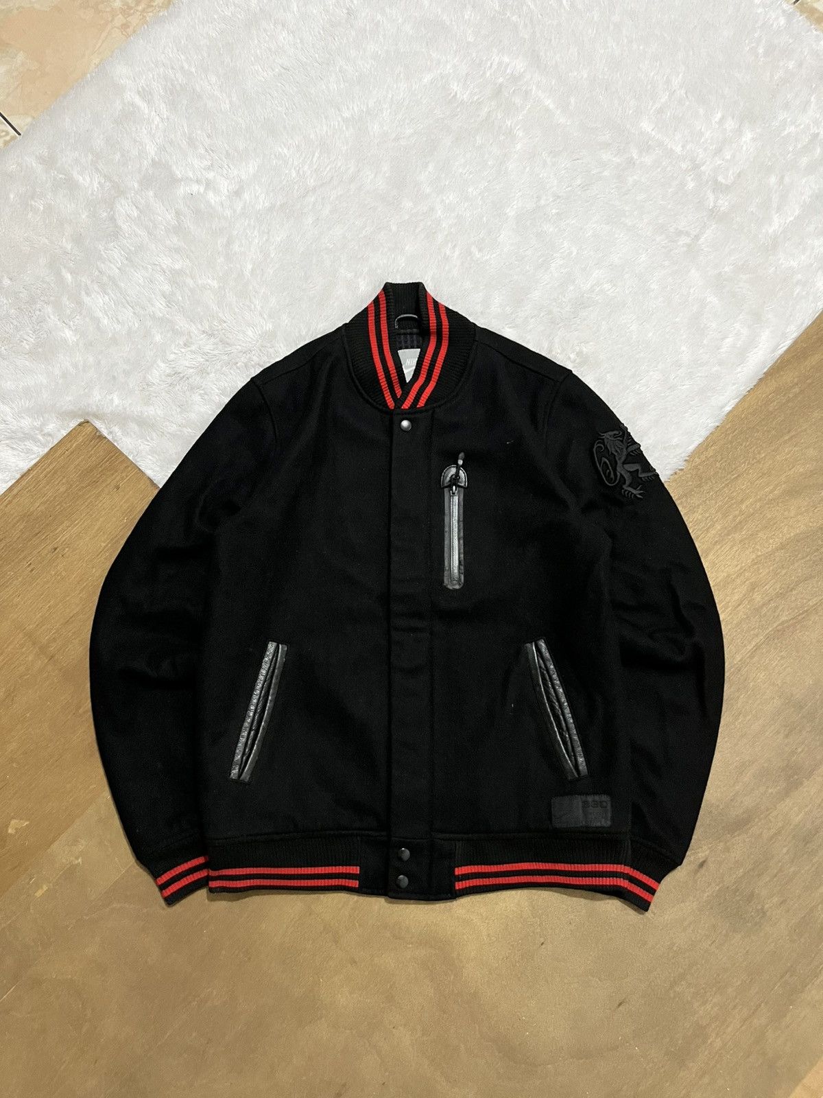 Nike Nike Sportswear LeBron James Viva T Rex Varsity Rare Jacket Size US L / EU 52-54 / 3 - 1 Thumbnail