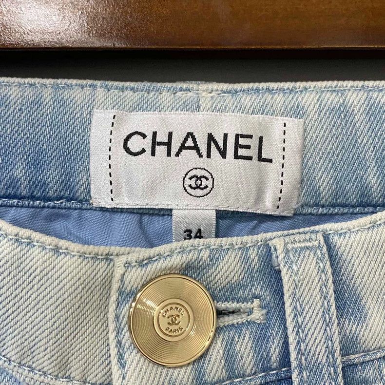 Chanel Chanel Light blue washed old jeans Size 42" / US 20 - 3 Thumbnail