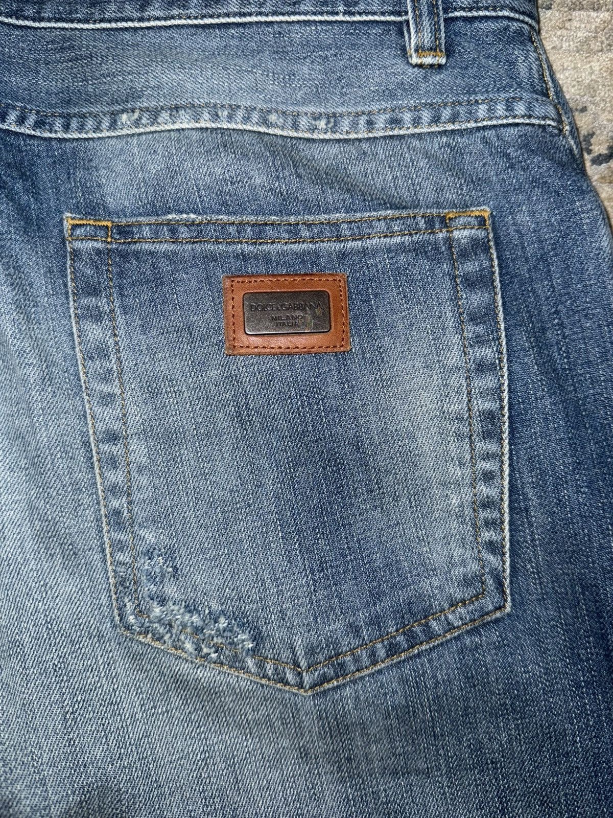 Dolce & Gabbana Dolce & Gabbana Light Denim Wash Distressed Sz 38 Size US 36 / EU 52 - 3 Thumbnail