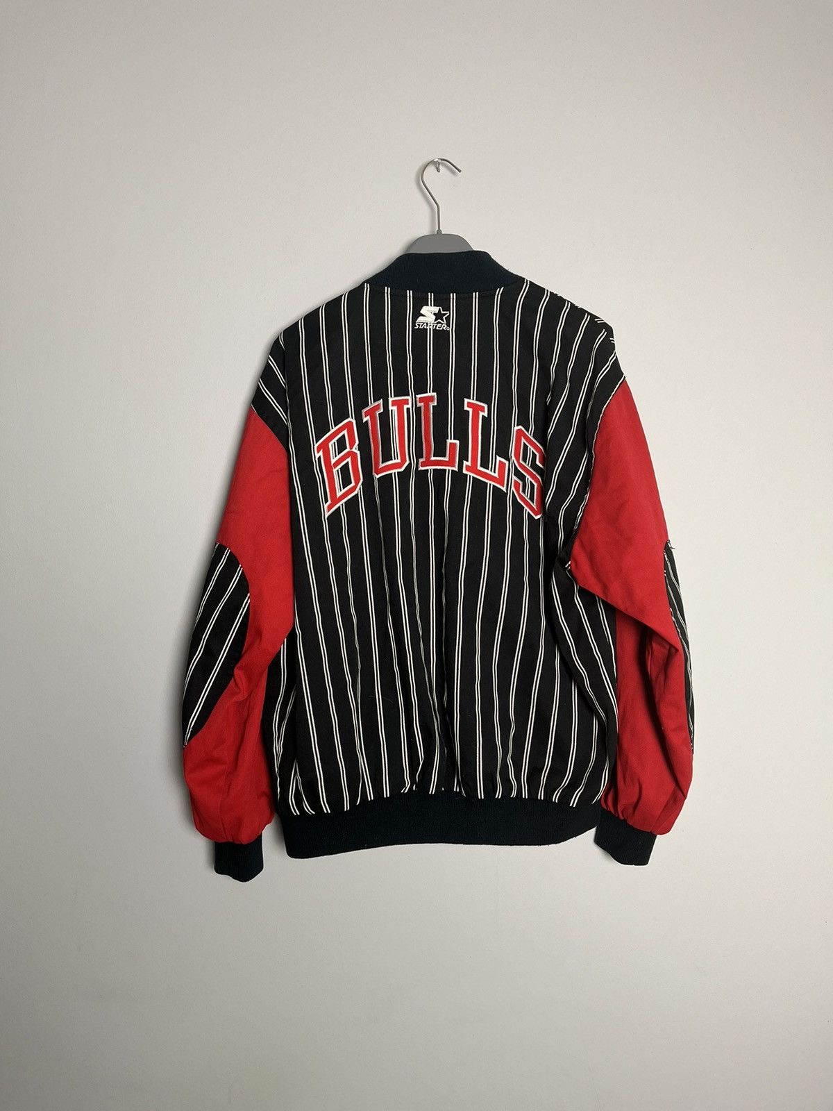 NBA × Starter × Vintage Vintage Chicago Bulls jacket Size US M / EU 48-50 / 2 - 2 Thumbnail