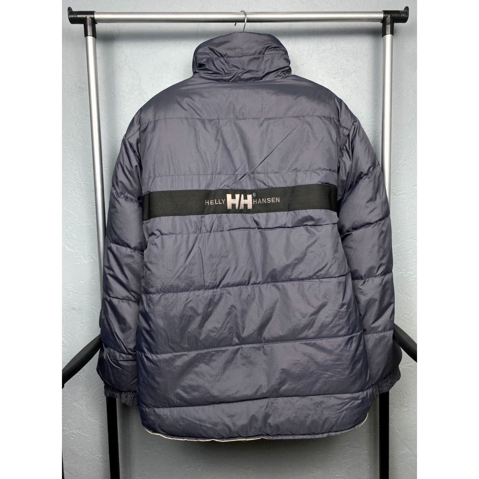 Helly Hansen VINTAGE Helly Hansen Down Puffer Reversible Jacket Mens L Gray"} Size US L / EU 52-54 / 3 - 5 Thumbnail