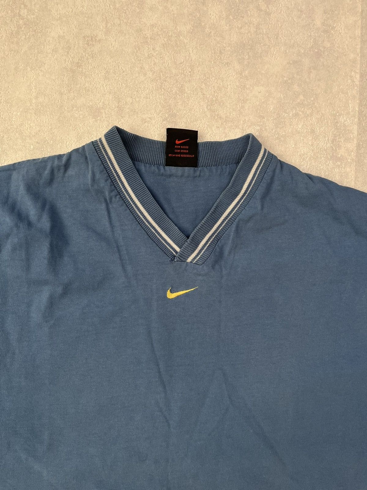 Nike × Vintage 90s Nike Central Swoosh Vintage Y2K Oversized Retro T-Shirt Size US XL / EU 56 / 4 - 2 Thumbnail
