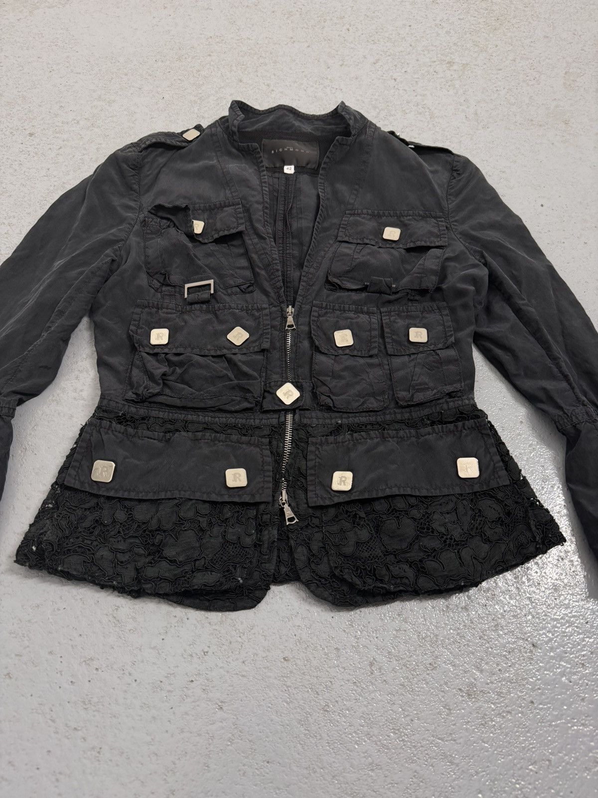 John Richmond John Richmond Avant-garde Multi-pocket Silk Light Jacket Size M / US 6-8 / IT 42-44 - 4 Thumbnail