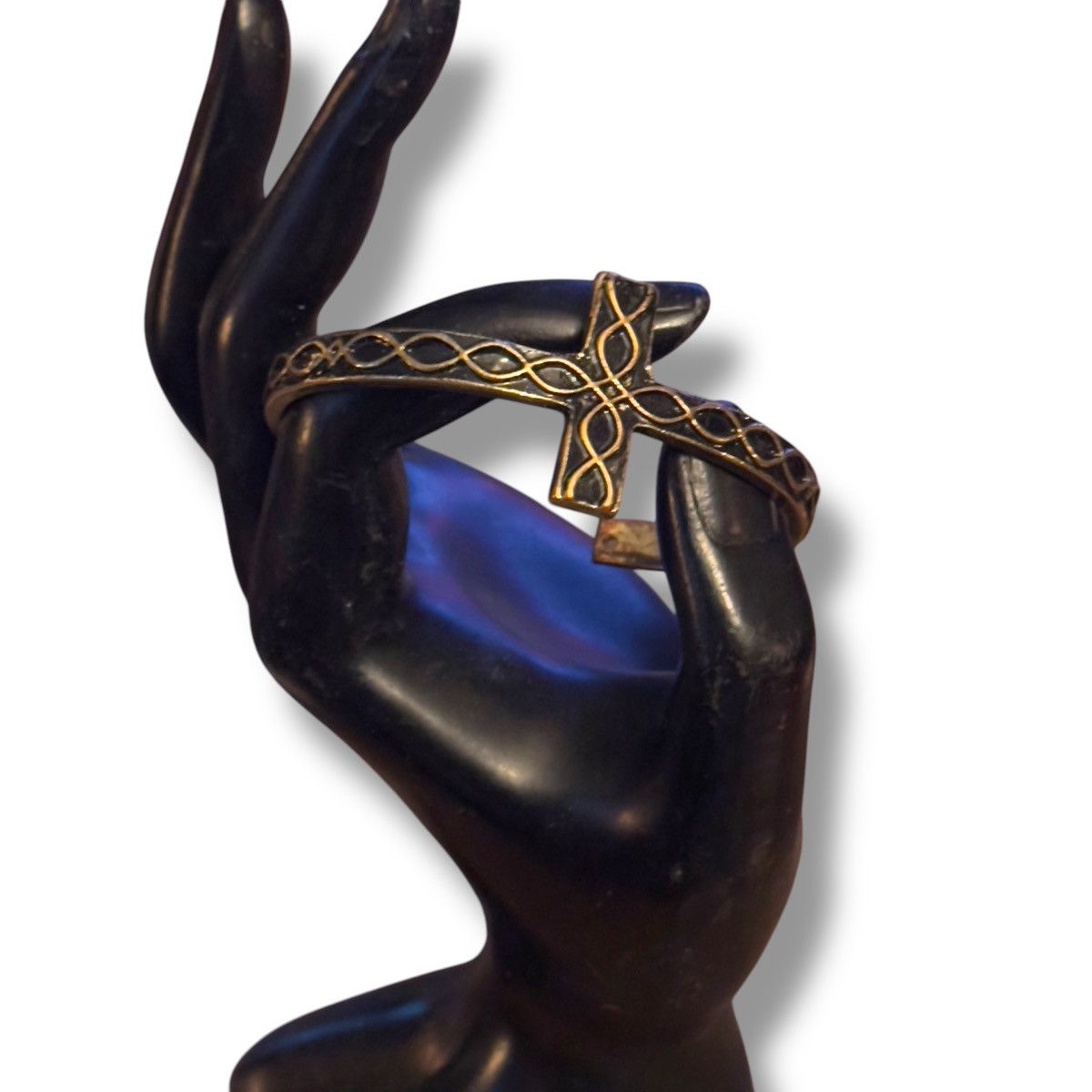 Other Gold tone black enamel cross cuff bangle bracelet Size ONE SIZE - 3 Thumbnail
