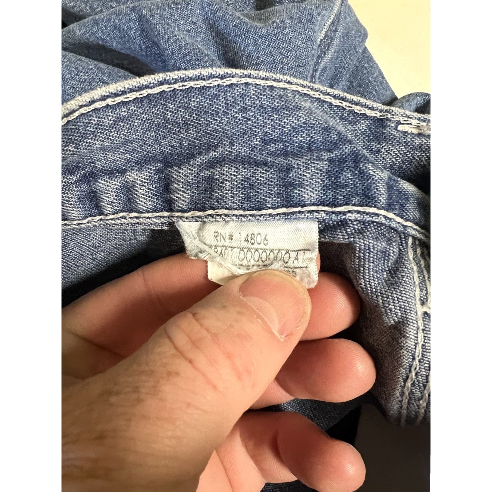 Carhartt VINTAGE Carhartt Jeans – 36x34 Relaxed Fit, Blue, Distressed, 9” Leg Opening, Belt Loops, Button/Zip, Regular, Cotton, USA, Mens Size US 36 / EU 52 - 4 Thumbnail