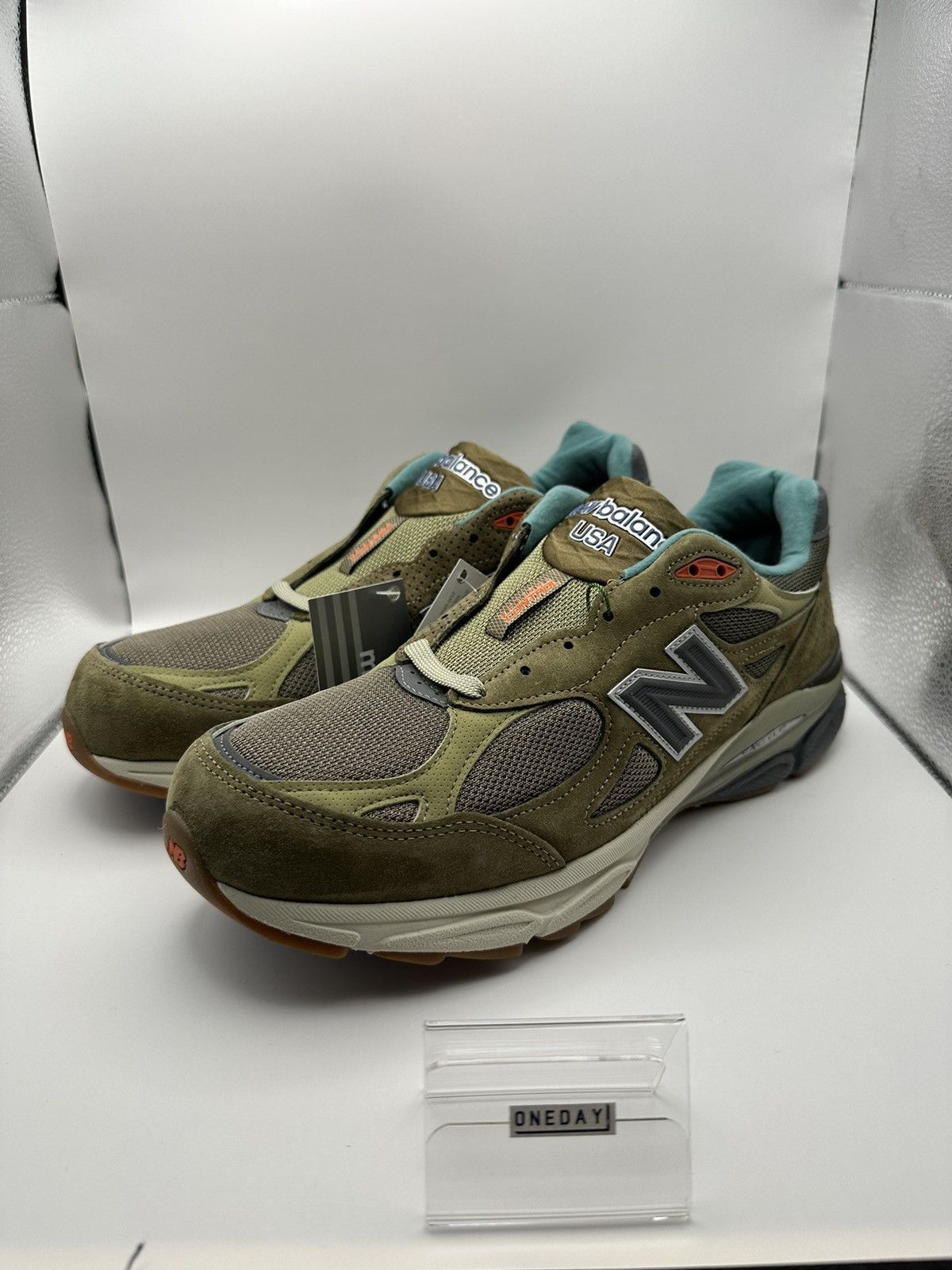 New Balance New Balance 990 v3 Bodega Size US 10.5 / EU 43-44 - 1 Thumbnail