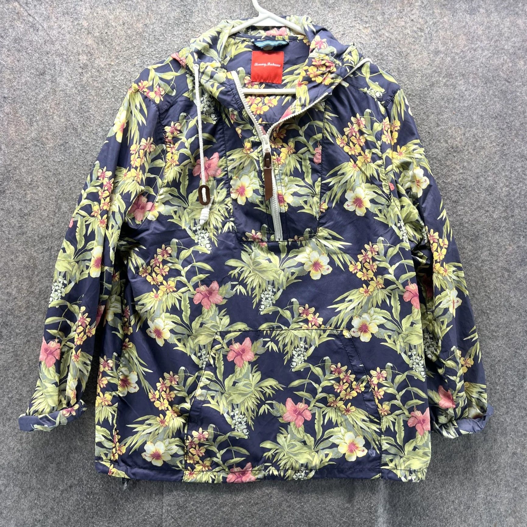 Tommy Bahama Tommy Bahama Jacket Mens Medium Navy Tropical Floral Hooded 1/4 Zip Anorak Nylon Beach Hawaiian Tropical Pockets Mens Size US M / EU 48-50 / 2 - 2 Thumbnail