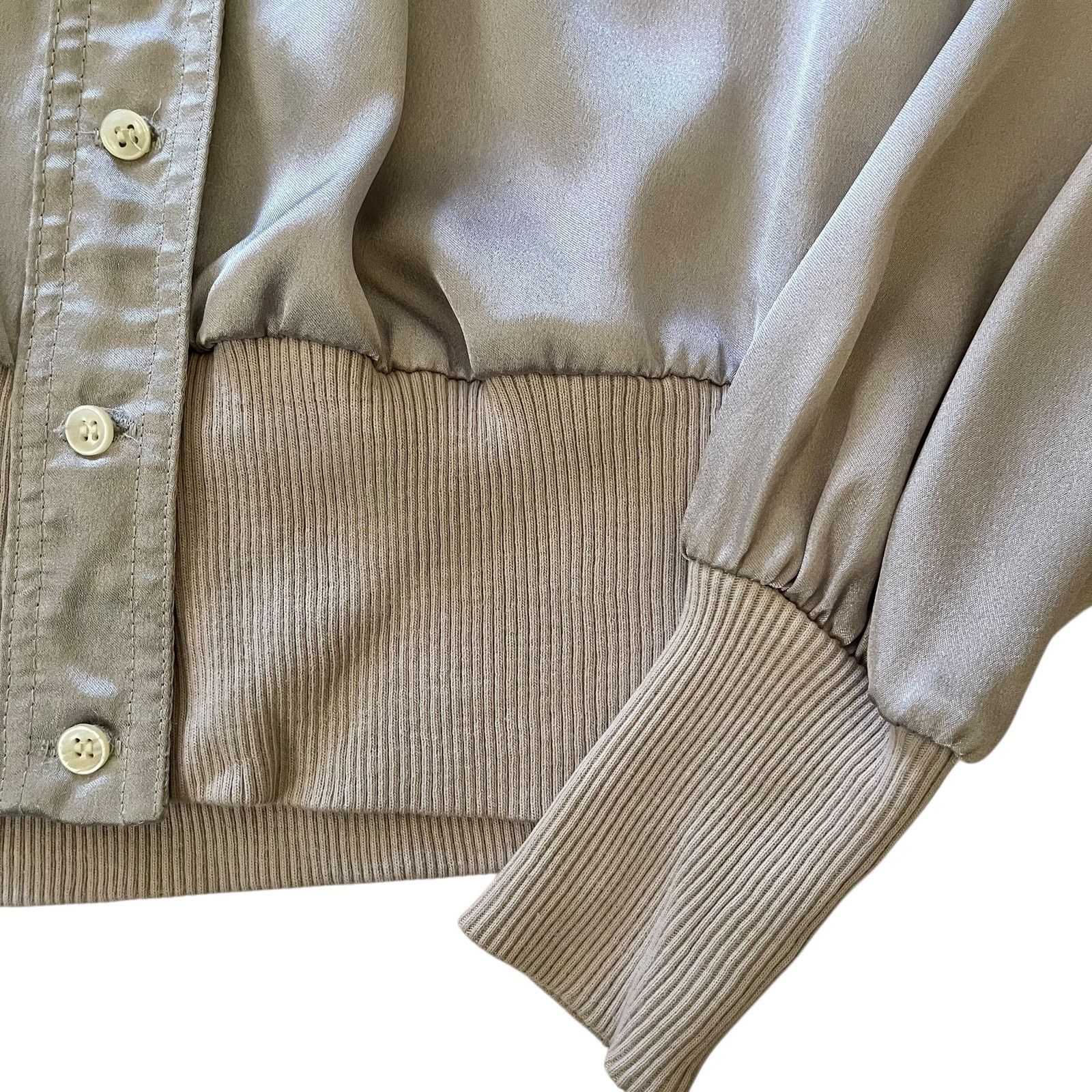 Vintage Vintage Roland by Roland Kosser Champagne Satin Blouse XS/S Size XS / US 0-2 / IT 36-38 - 8 Thumbnail