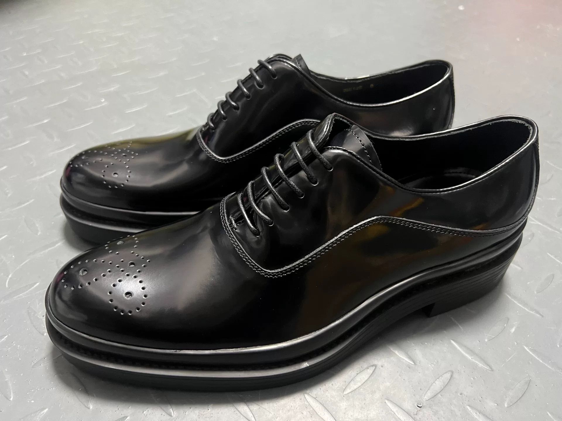 Prada Prada Men's Casual Leather Shoes Size US 9 / EU 42 - 1 Thumbnail