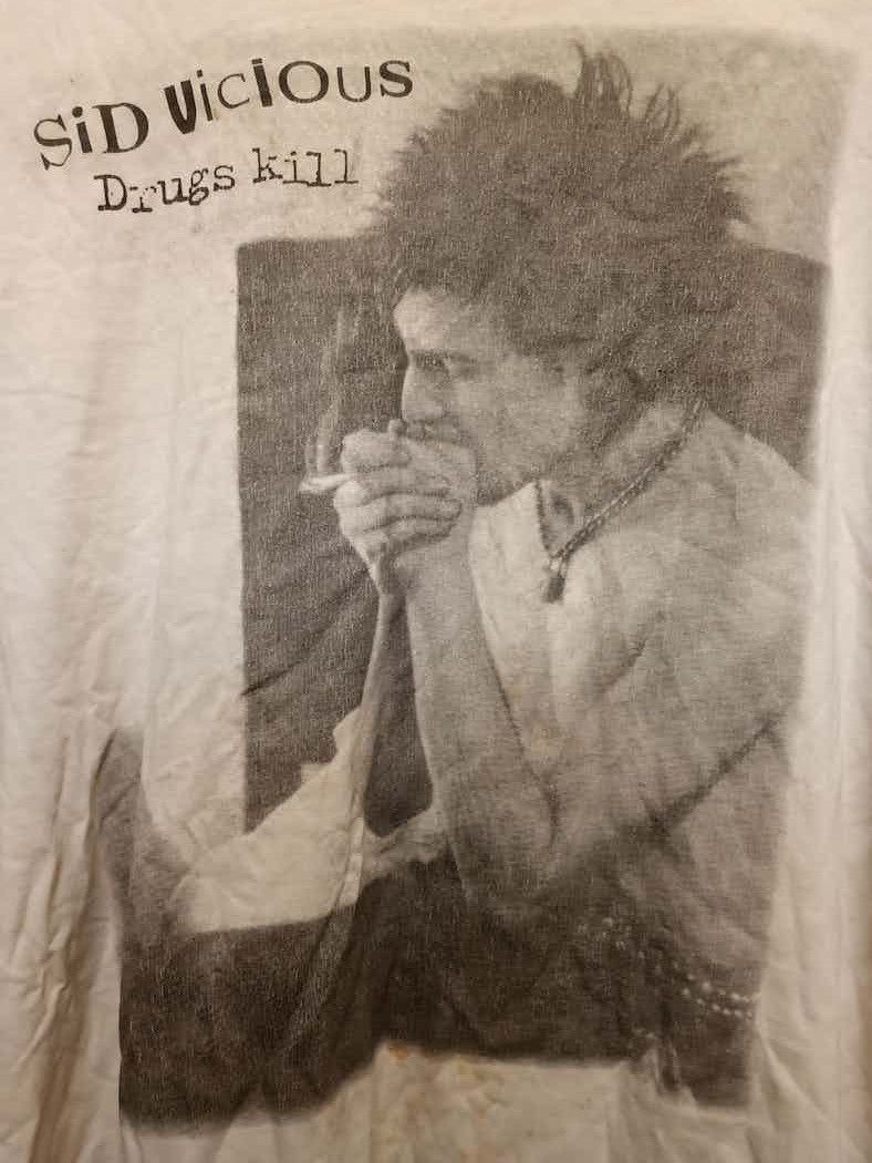 Band Tees vintage bootleg t shirt long sleeve sid vicious drugs kills Size US L / EU 52-54 / 3 - 2 Thumbnail