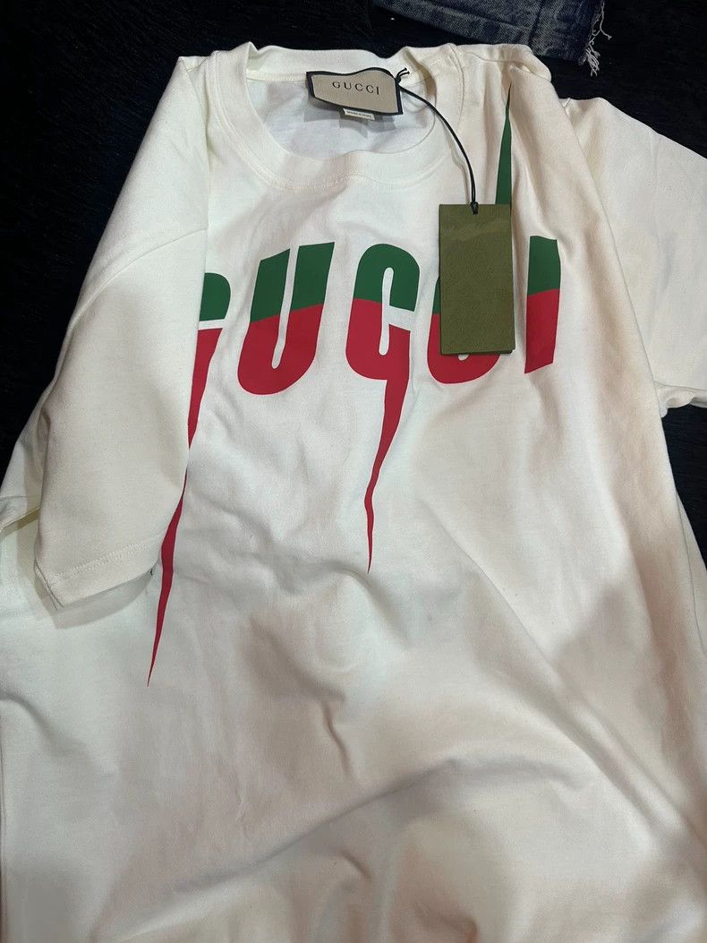 Gucci Gucci Blade beige short sleeves 2503-Nextarrow Size US S / EU 44-46 / 1 - 1 Thumbnail