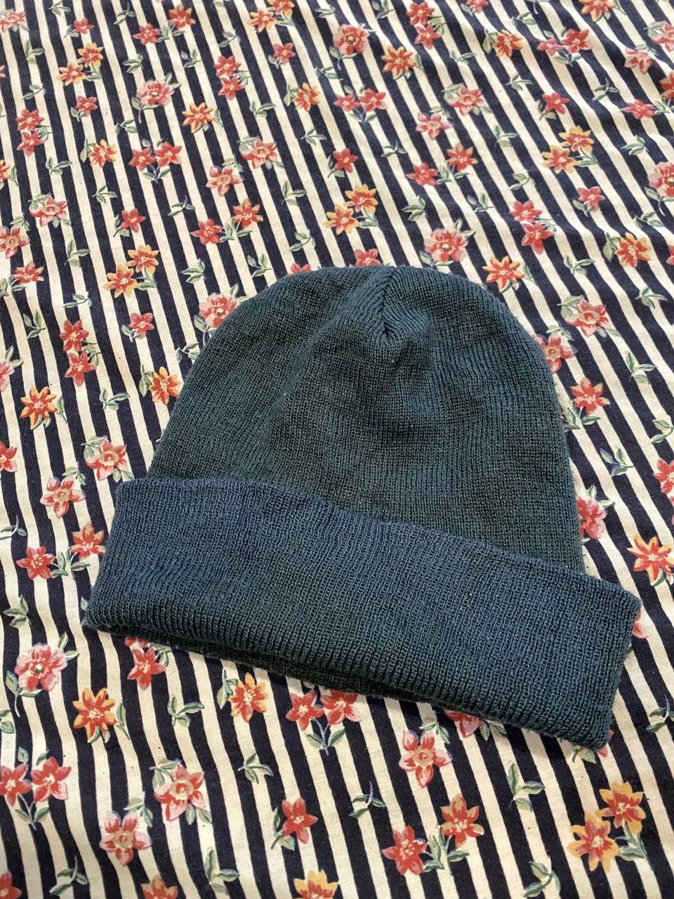 Nike Vintage Nike Swoosh Beanie hat Size ONE SIZE - 4 Thumbnail