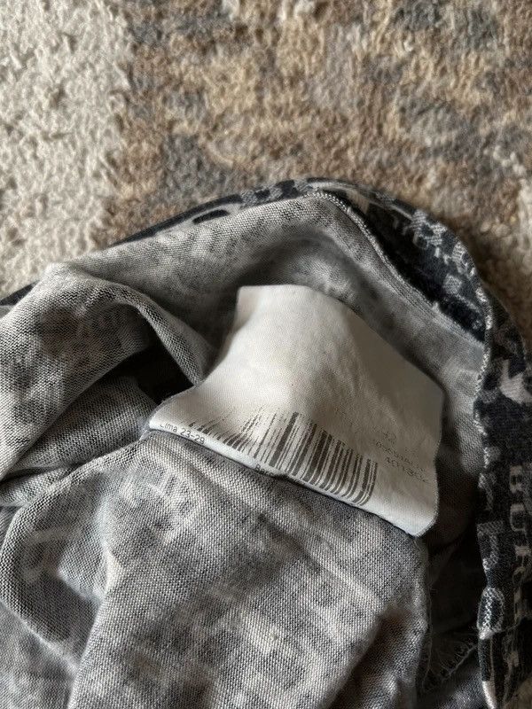 Burberry Burberry London Sz 42 / M Fit Made in Spain Vintage 2000s Size M / US 6-8 / IT 42-44 - 7 Thumbnail