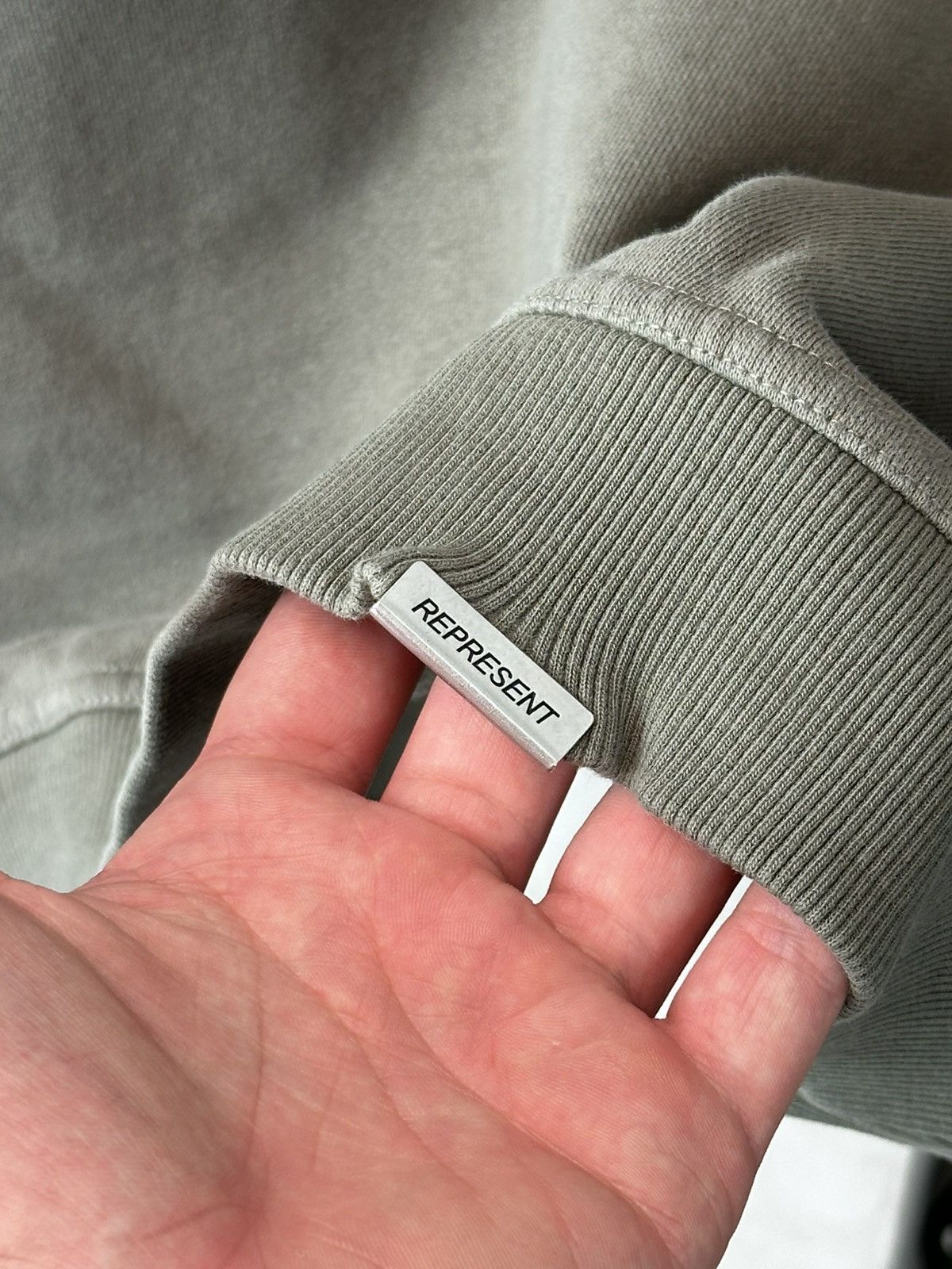 Represent Clo. Represent Blanks Clo Sweatshirt Vintage SIZE M Size US M / EU 48-50 / 2 - 5 Thumbnail
