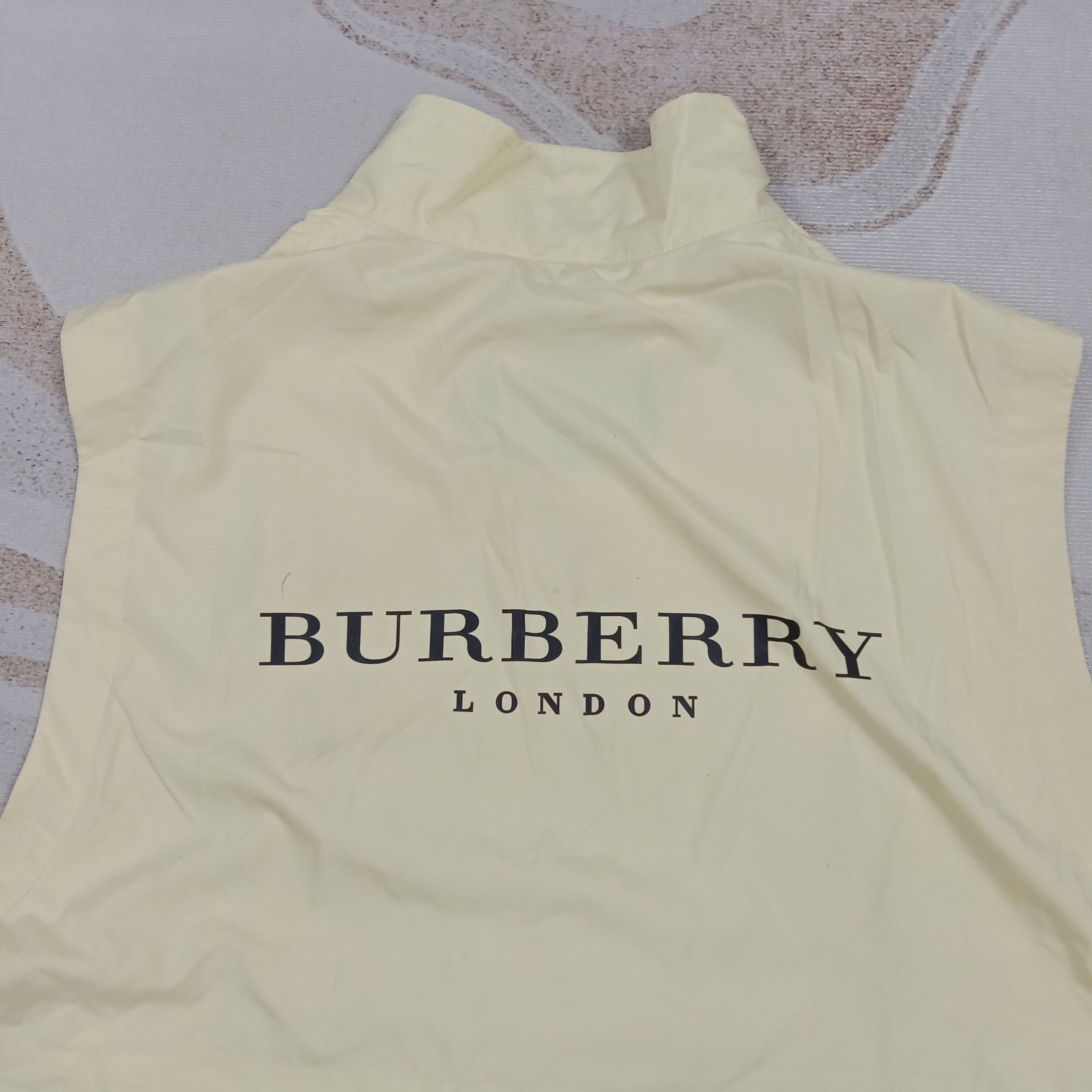 Burberry Burberry Golf Designer Winbreaker Vest C285N52 Size US M / EU 48-50 / 2 - 2 Thumbnail