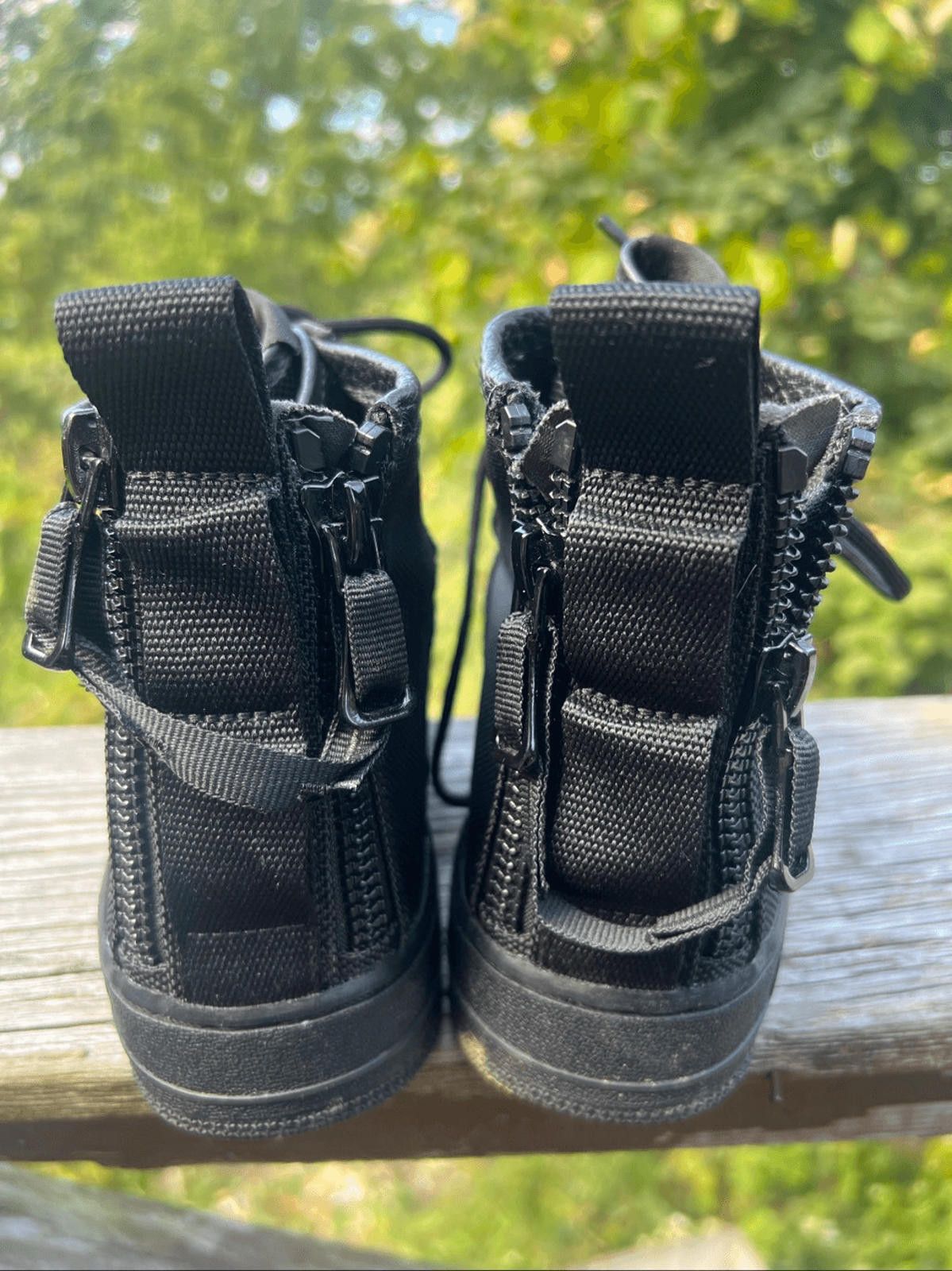Nike Nike SF Air Force 1 Mid Triple Black Boys 6Y Athletic shoes Size US 6 / EU 39 - 3 Thumbnail