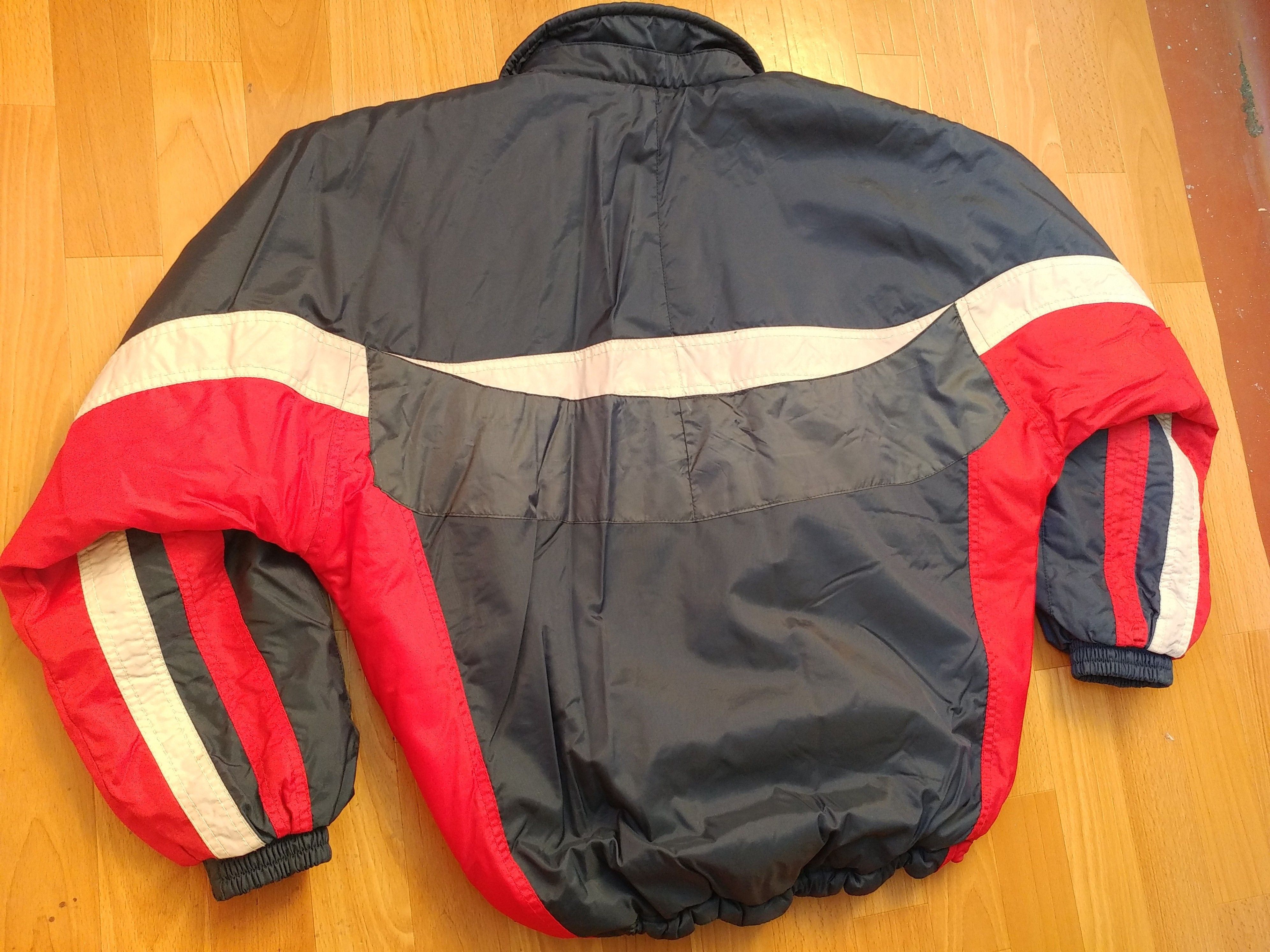 Fila FILA jacket, vintage, 90s hip hop windbreaker skater Y2K S Size US S / EU 44-46 / 1 - 14 Thumbnail