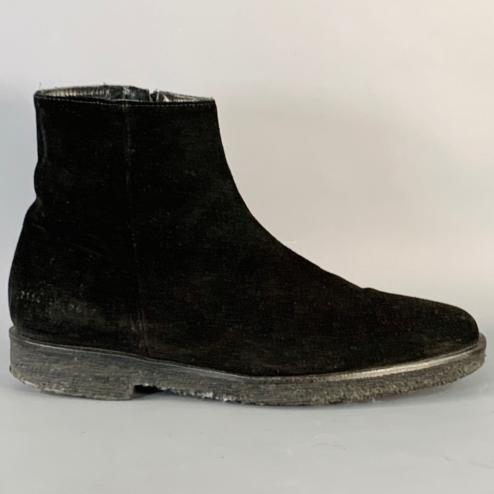 Common Projects COMMON PROJECTS Size 8 Black Suede Side Zipper Ankle Boots Size US 8 / EU 41 - 2 Thumbnail