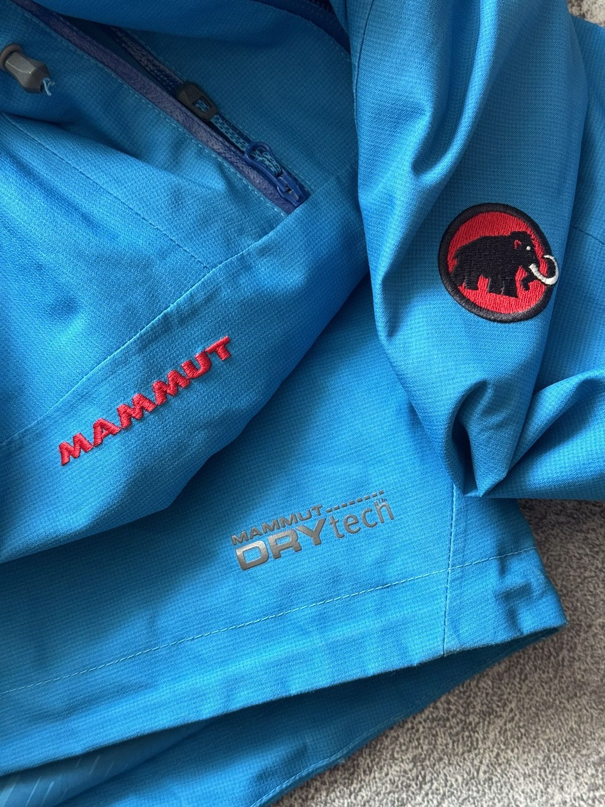 Mammut Mammut L man blue zip hooded jacket drytech windbreaker ski Size US L / EU 52-54 / 3 - 14 Thumbnail