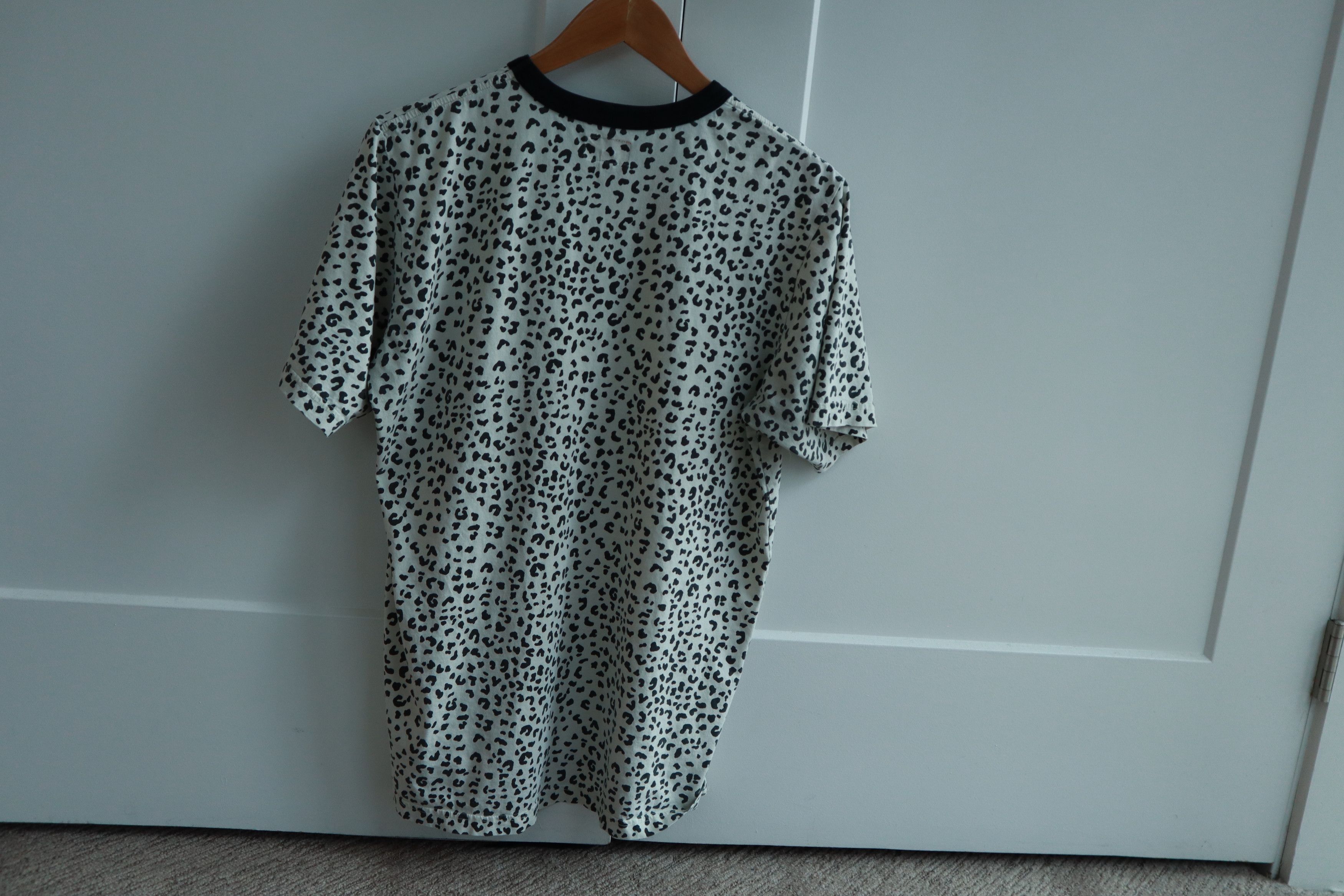 Supreme Supreme White Cheetah T Shirt Size US M / EU 48-50 / 2 - 2 Thumbnail