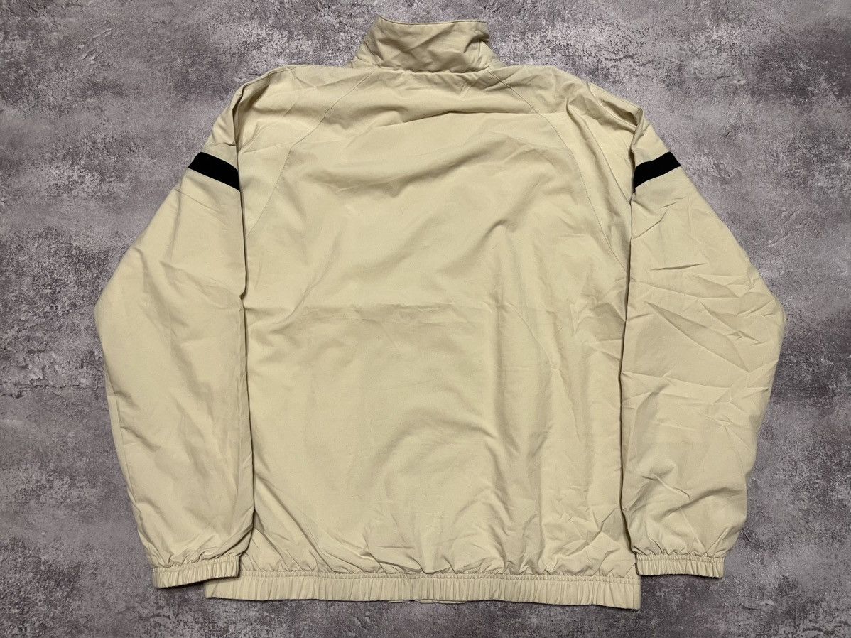 Nike Vintage Nike beige jacket Size US XL / EU 56 / 4 - 3 Thumbnail