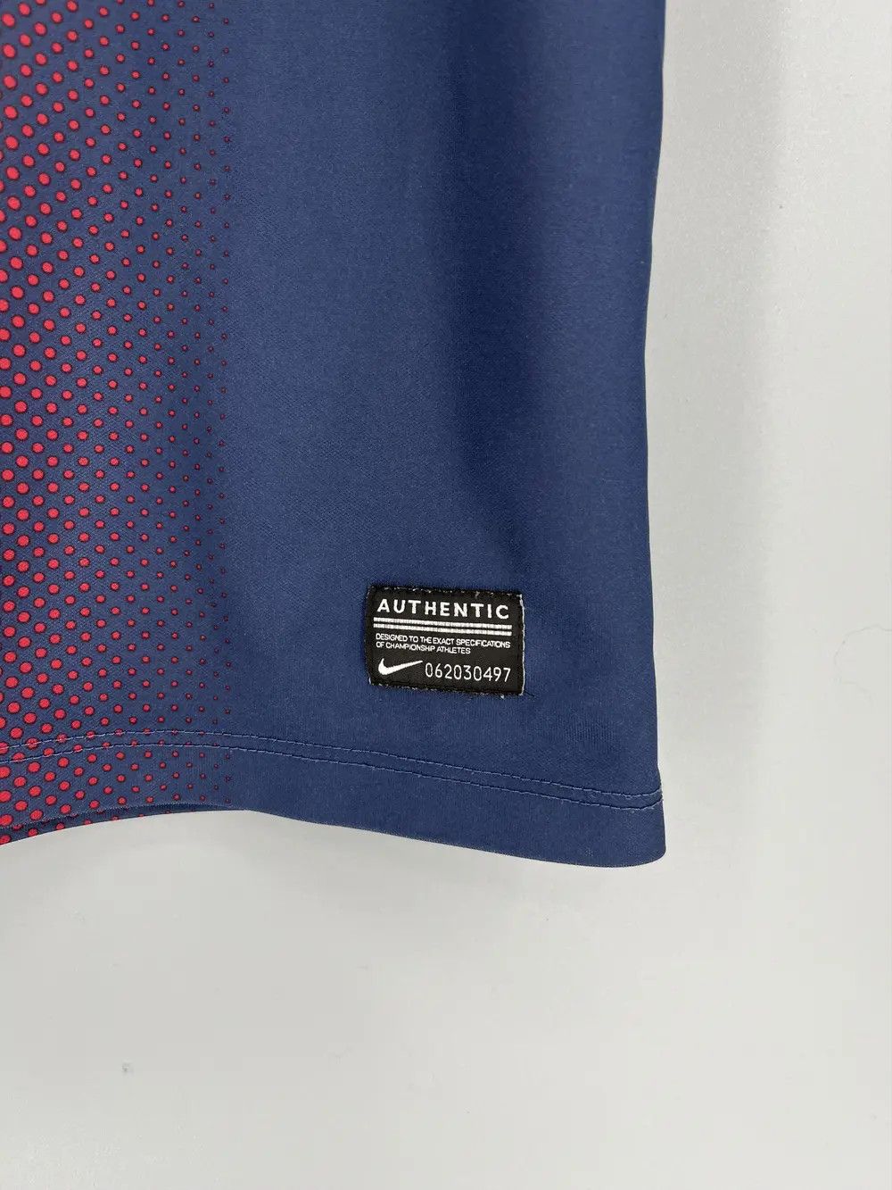 Nike Barcelona 64 vintage Nike tee Size US M / EU 48-50 / 2 - 8 Thumbnail