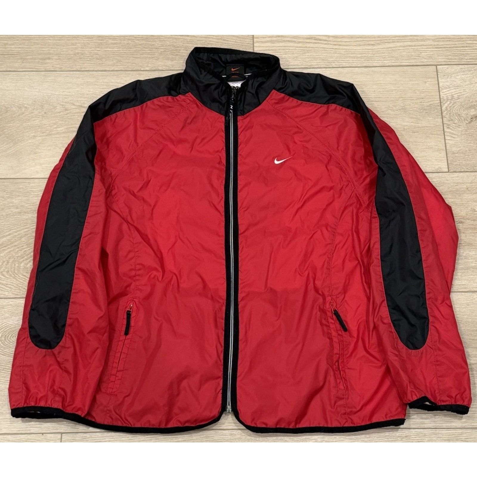 Nike Nike Vintage Mesh Lined Windbreaker Y2K Embroidered Spellout Size US L / EU 52-54 / 3 - 1 Thumbnail